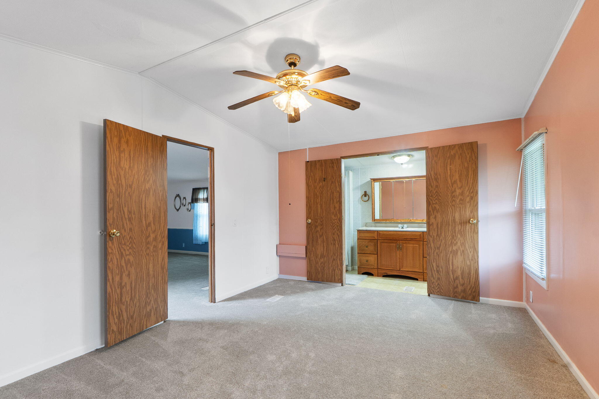 109 South Point Drive, Fairborn, Ohio 45324