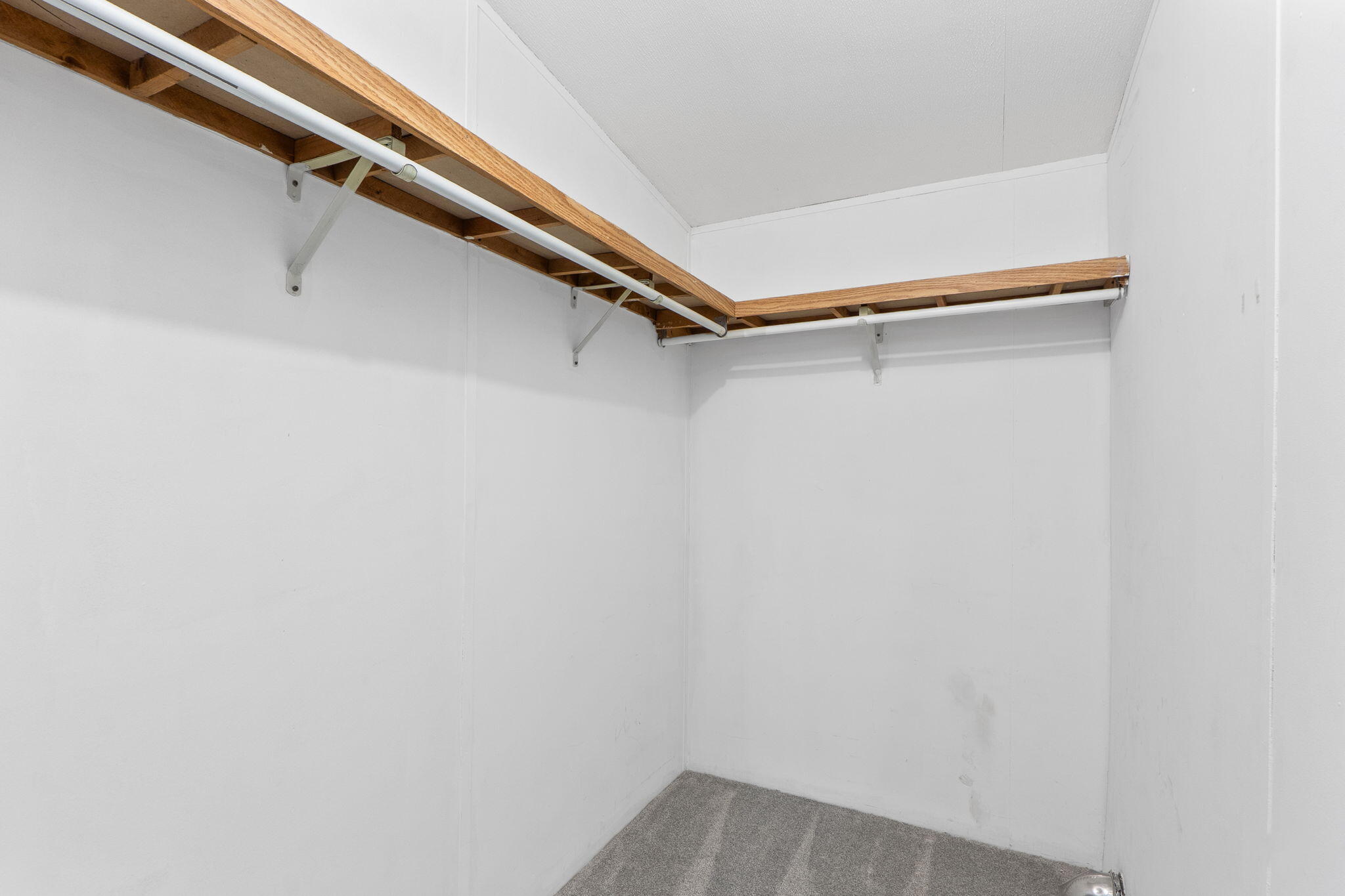 109 South Point Drive, Fairborn, Ohio 45324