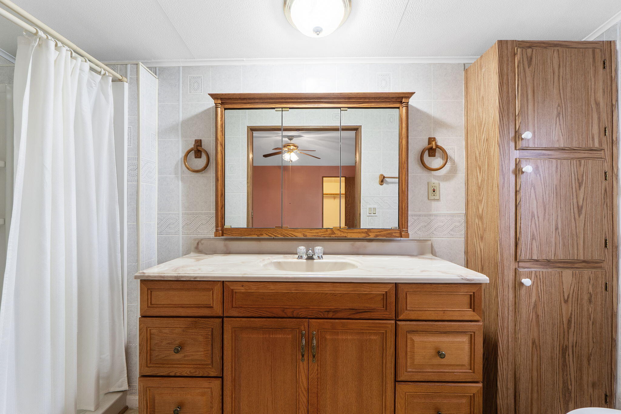 109 South Point Drive, Fairborn, Ohio 45324