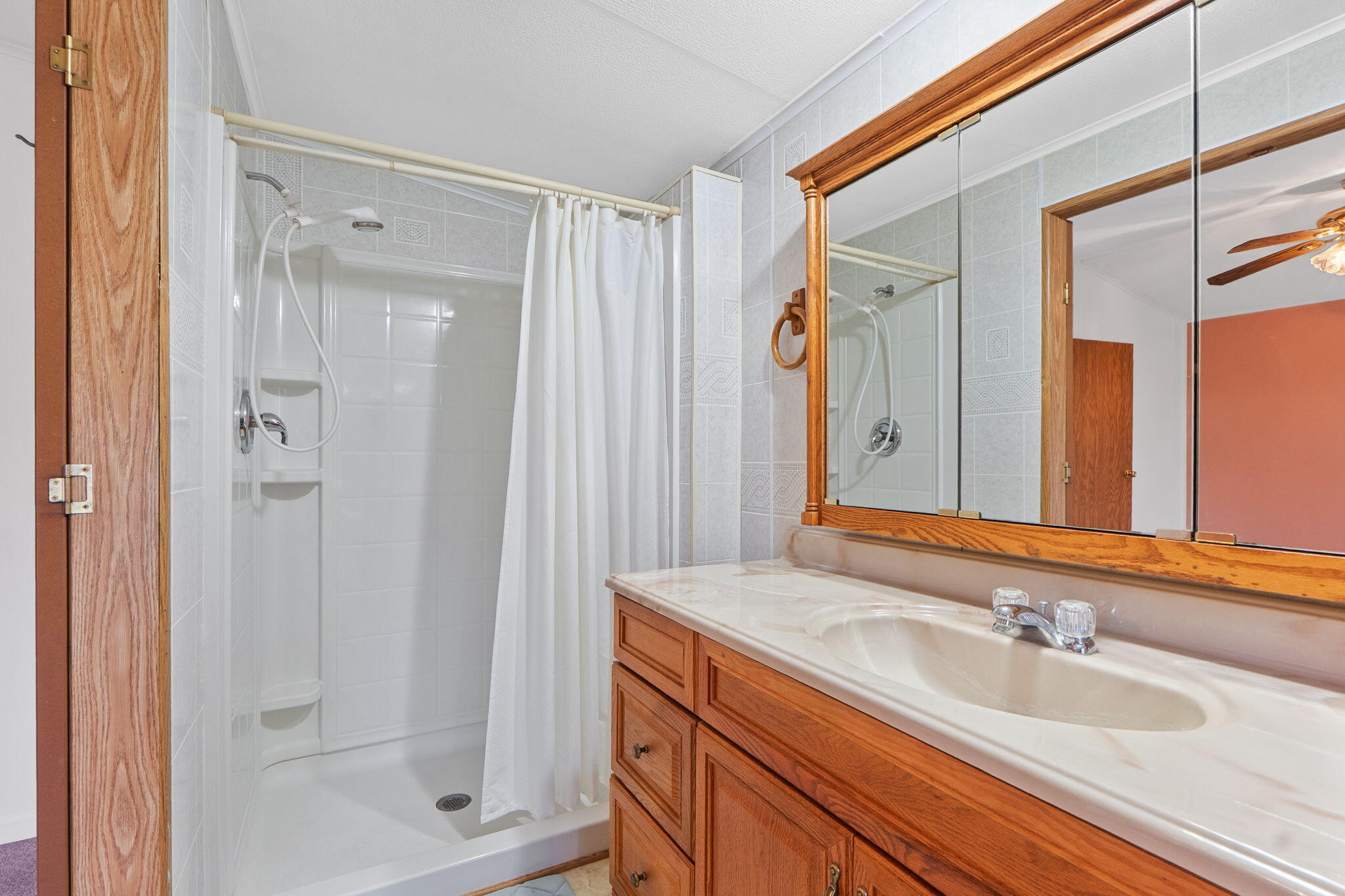 109 South Point Drive, Fairborn, Ohio 45324