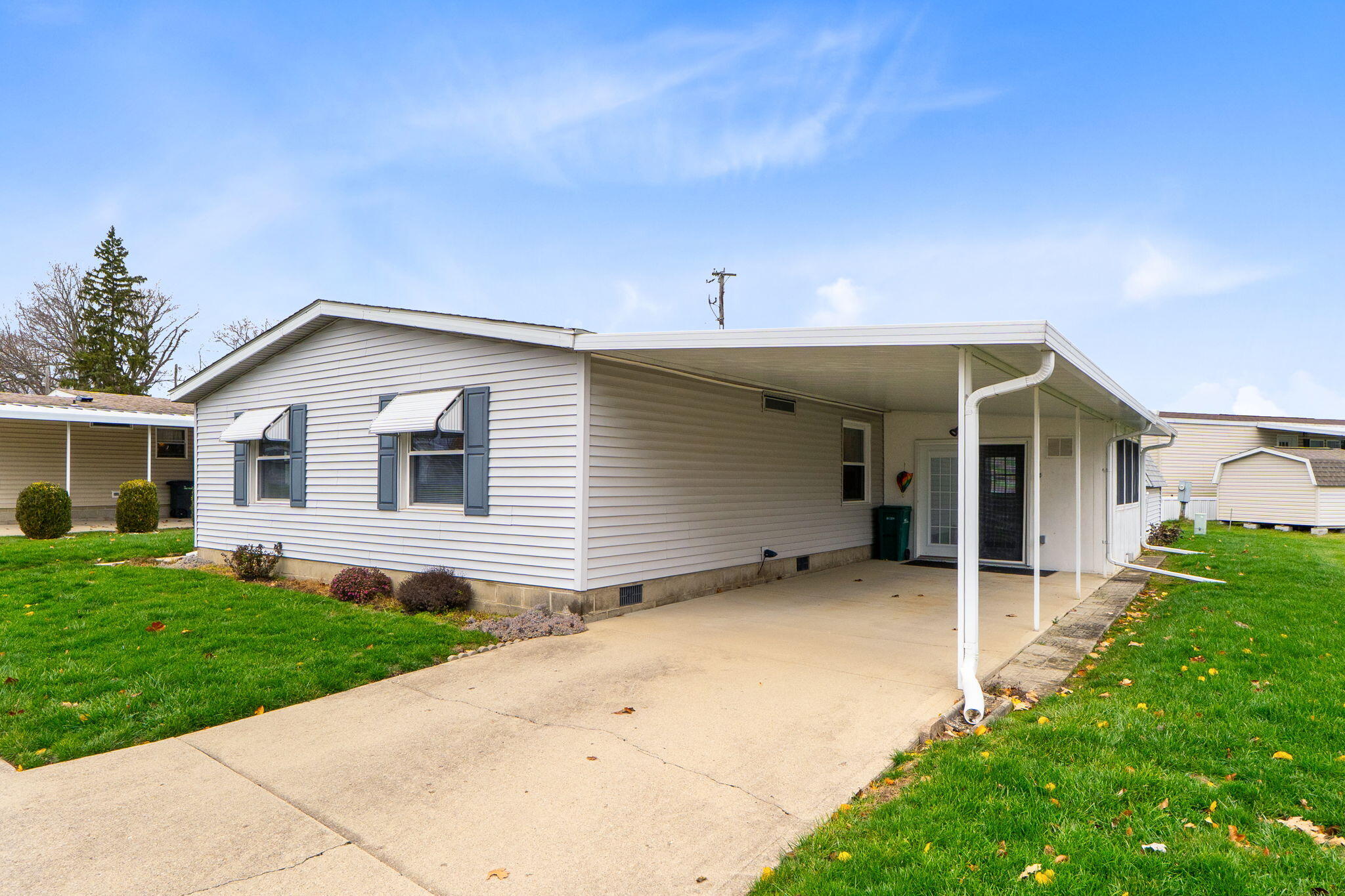 109 South Point Drive, Fairborn, Ohio 45324