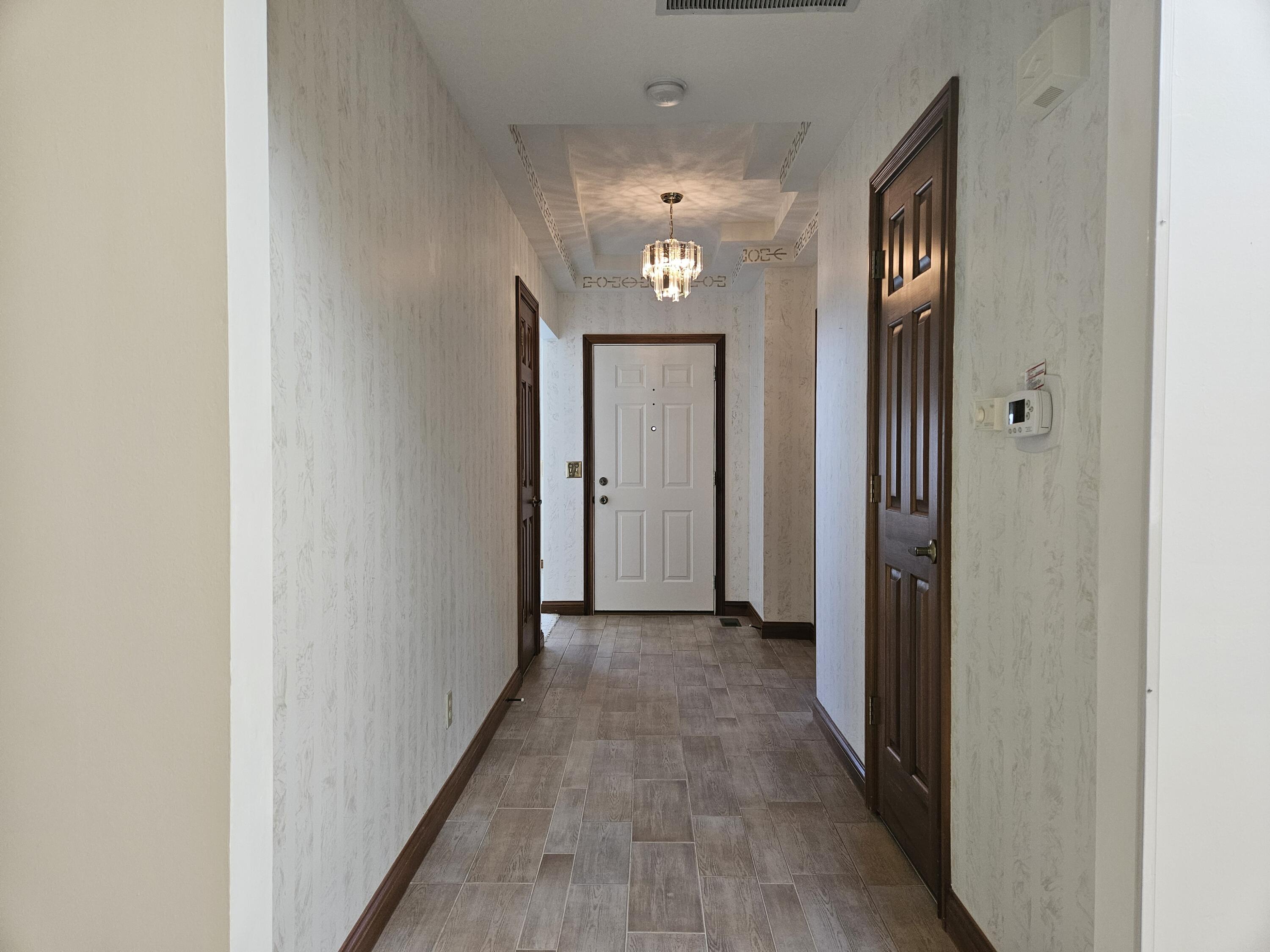 1707 Berwick Drive, Springfield, Ohio 45503