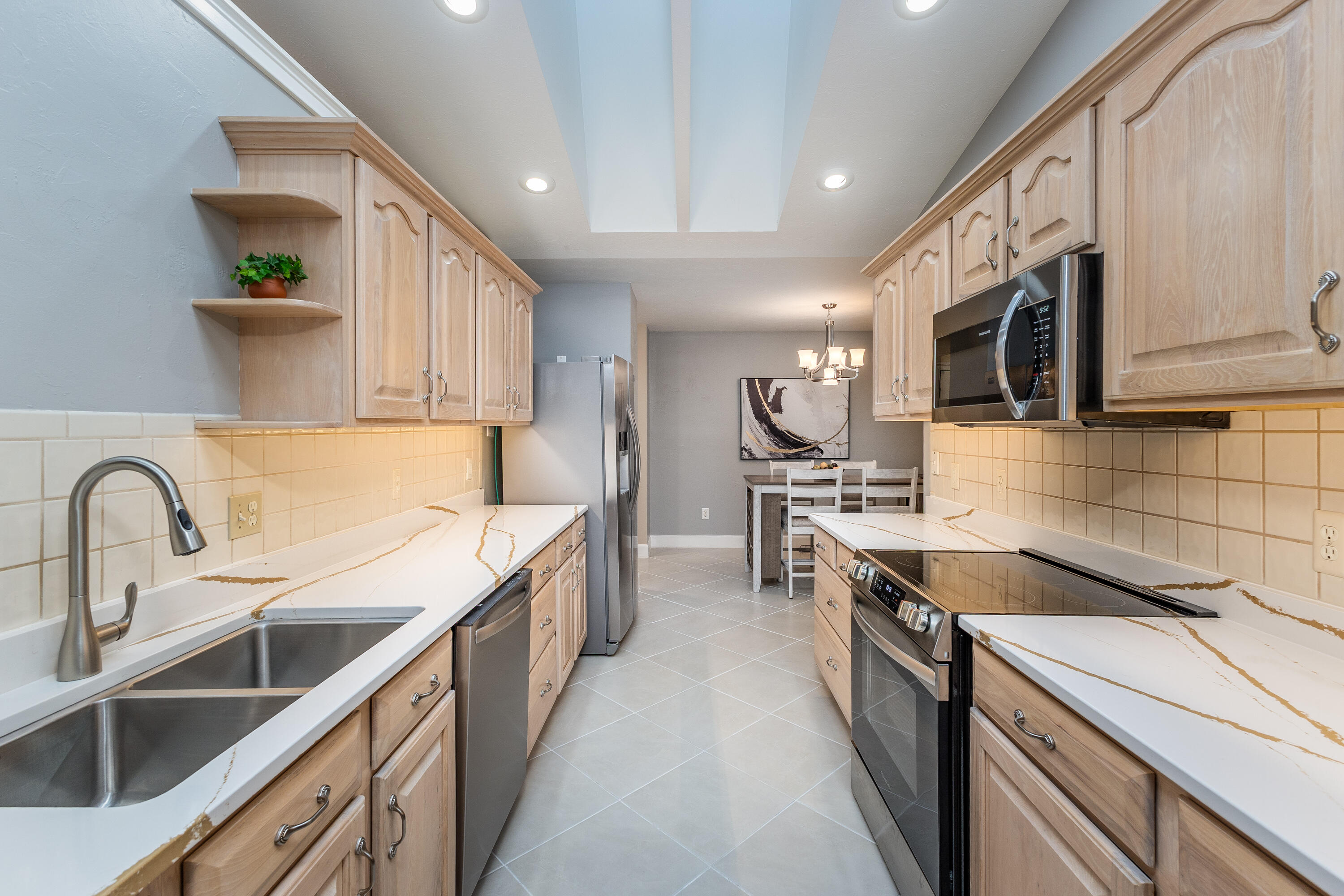 2014 Waterfall Lane, Vandalia, Ohio 45377