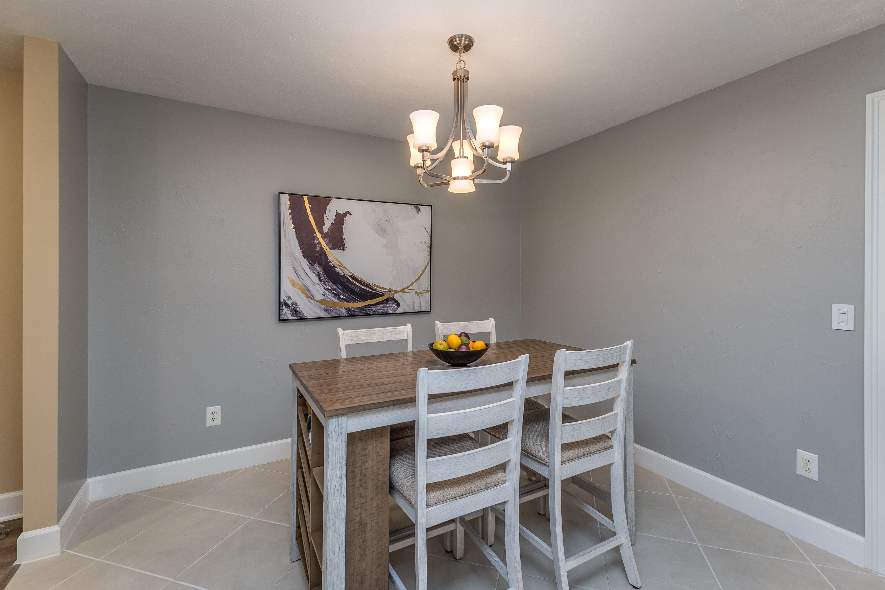 2014 Waterfall Lane, Vandalia, Ohio 45377