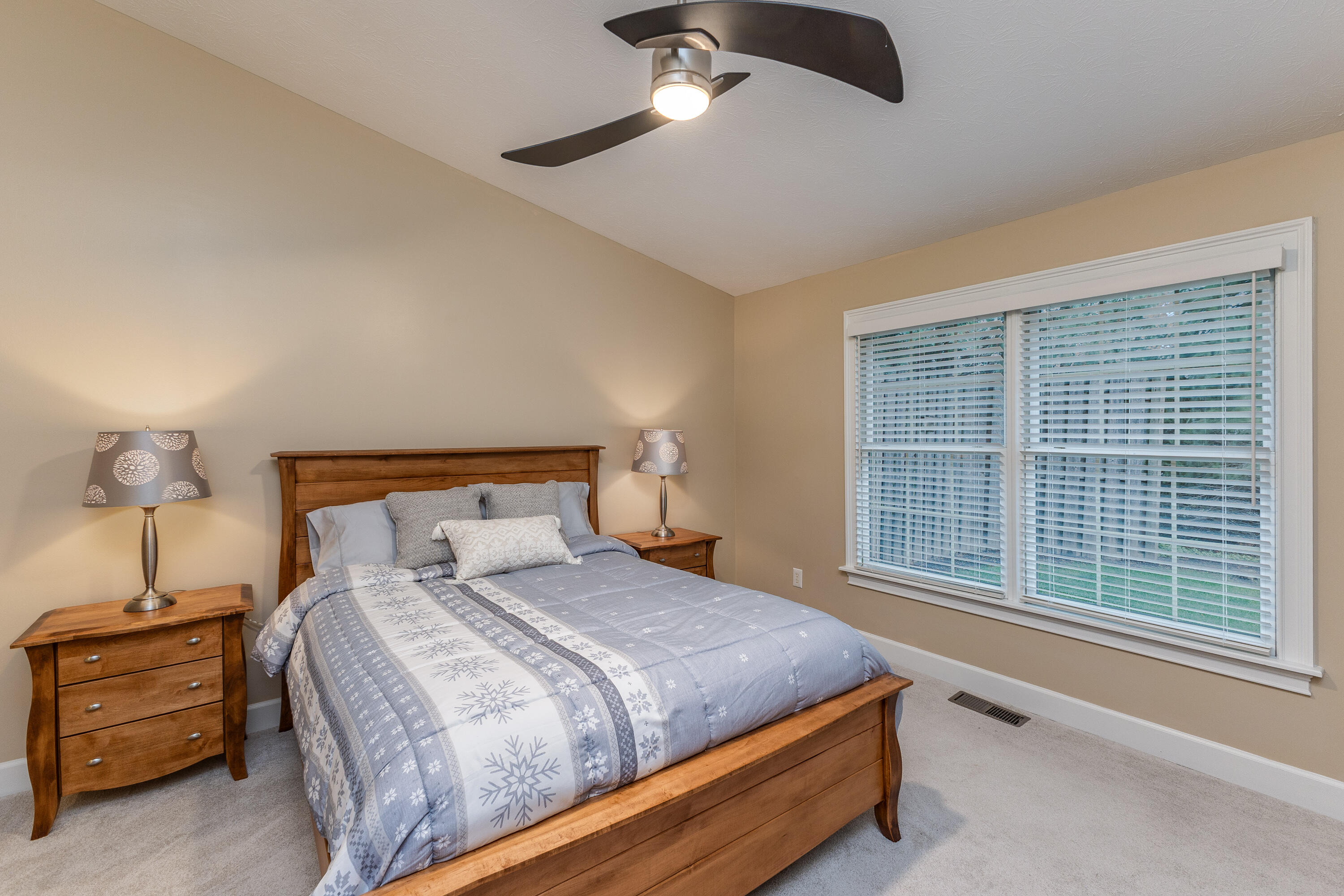 2014 Waterfall Lane, Vandalia, Ohio 45377