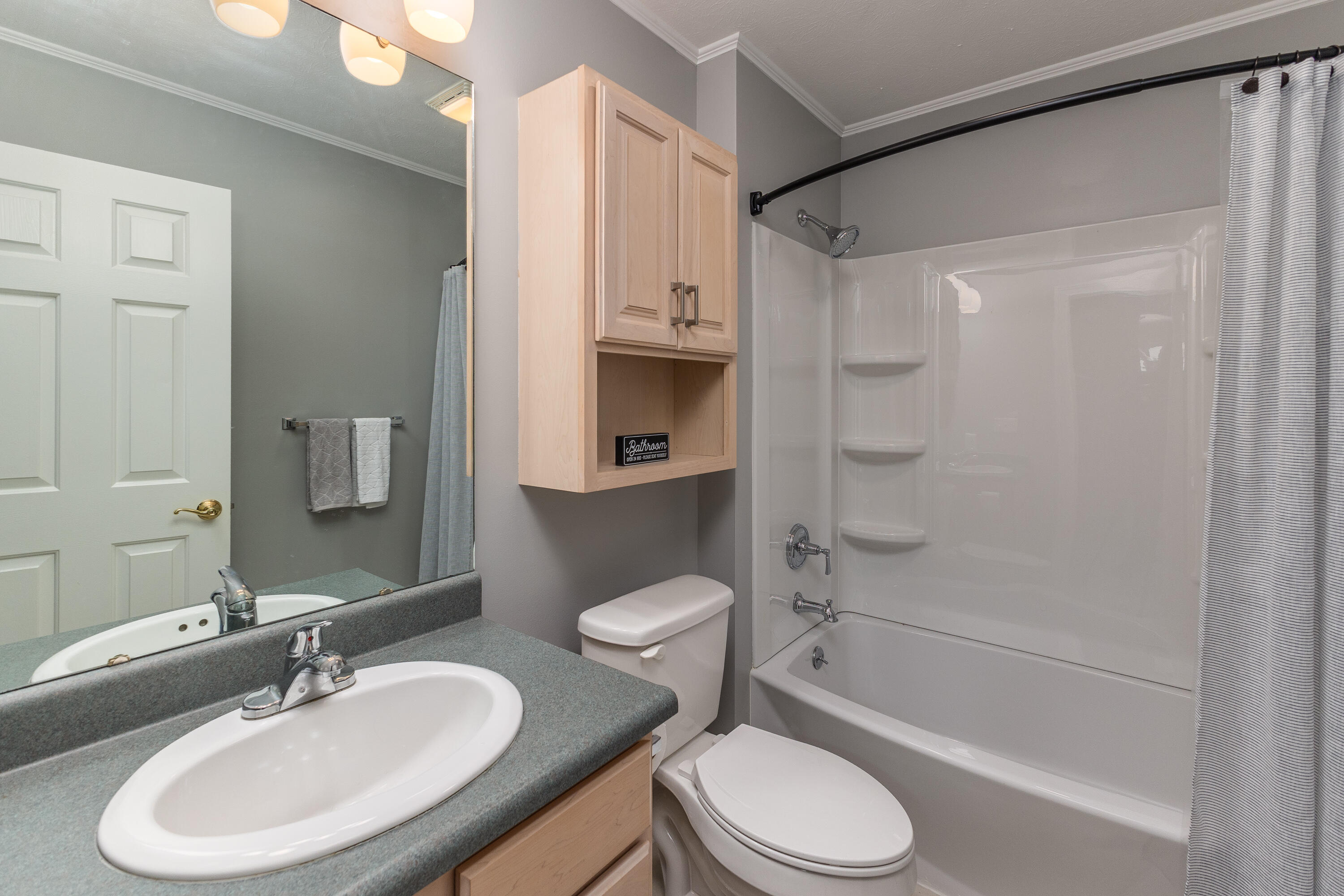 2014 Waterfall Lane, Vandalia, Ohio 45377