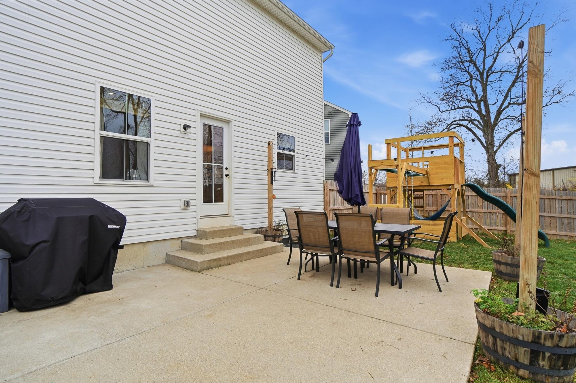 169 Chesapeake Circle, Springfield, Ohio 45505