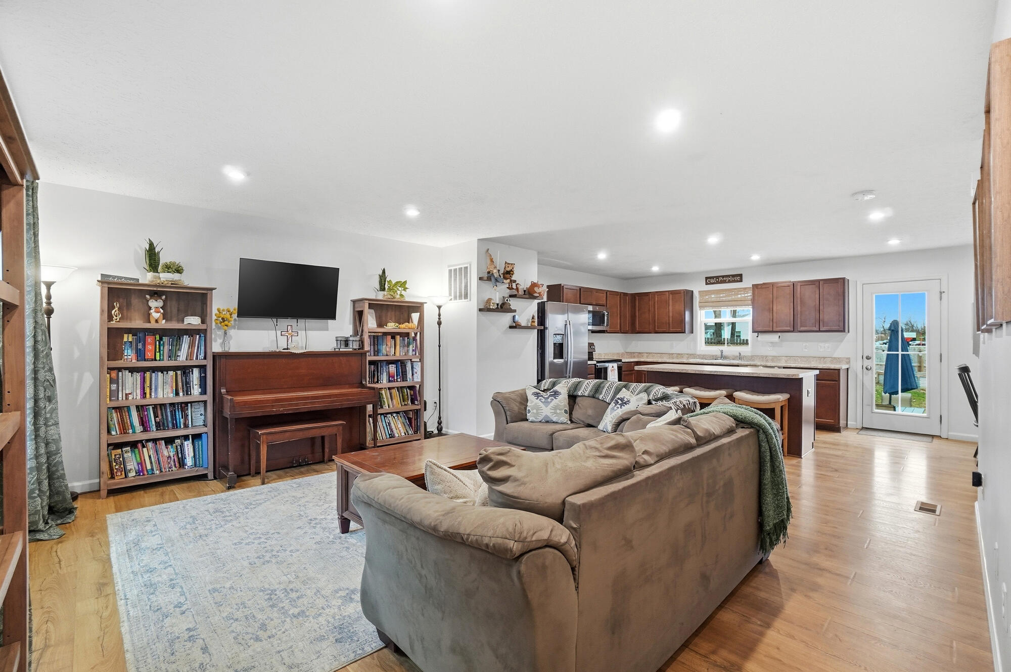 169 Chesapeake Circle, Springfield, Ohio 45505