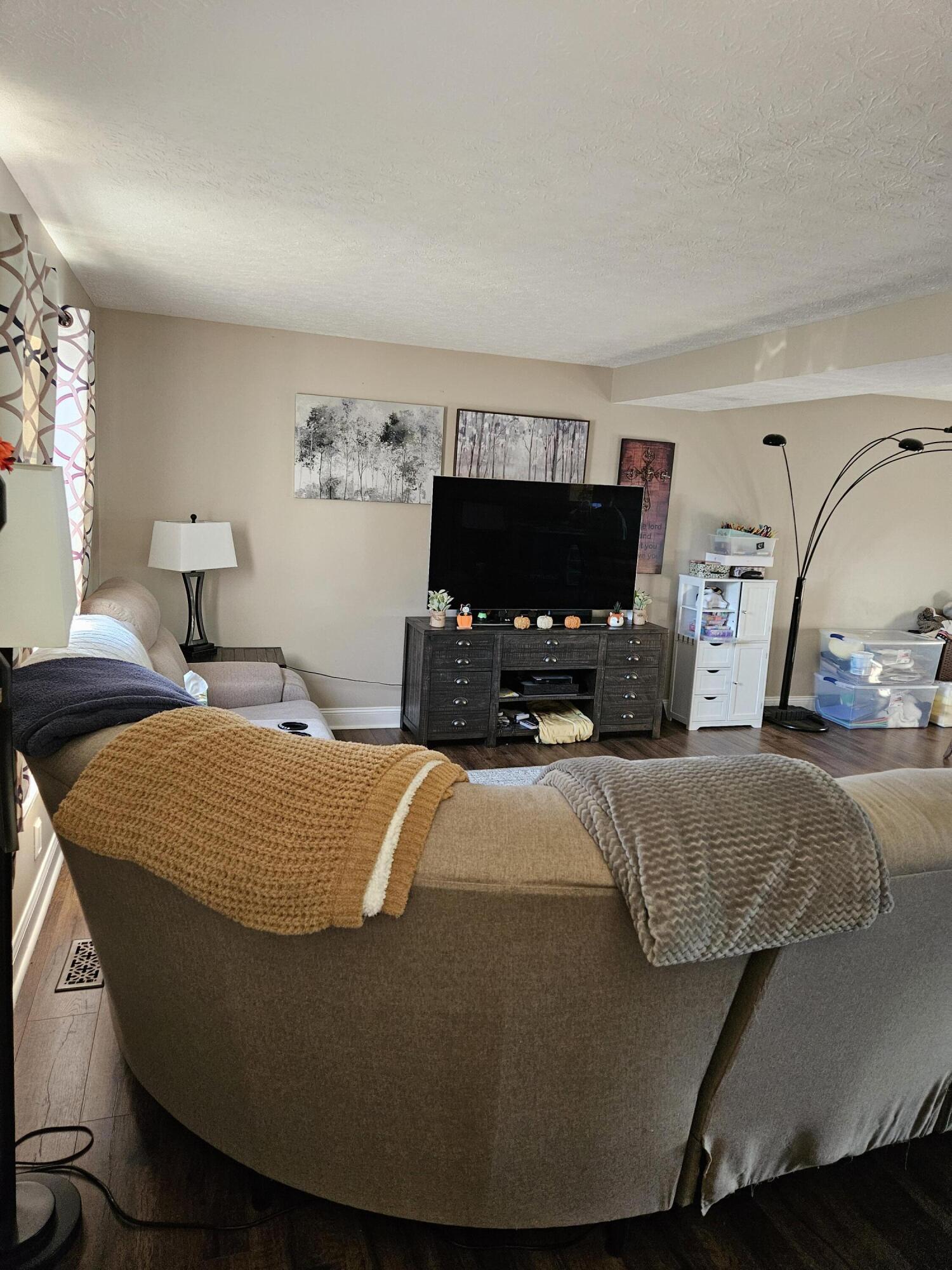 1529 Claudia Lane, Marysville, Ohio 43040