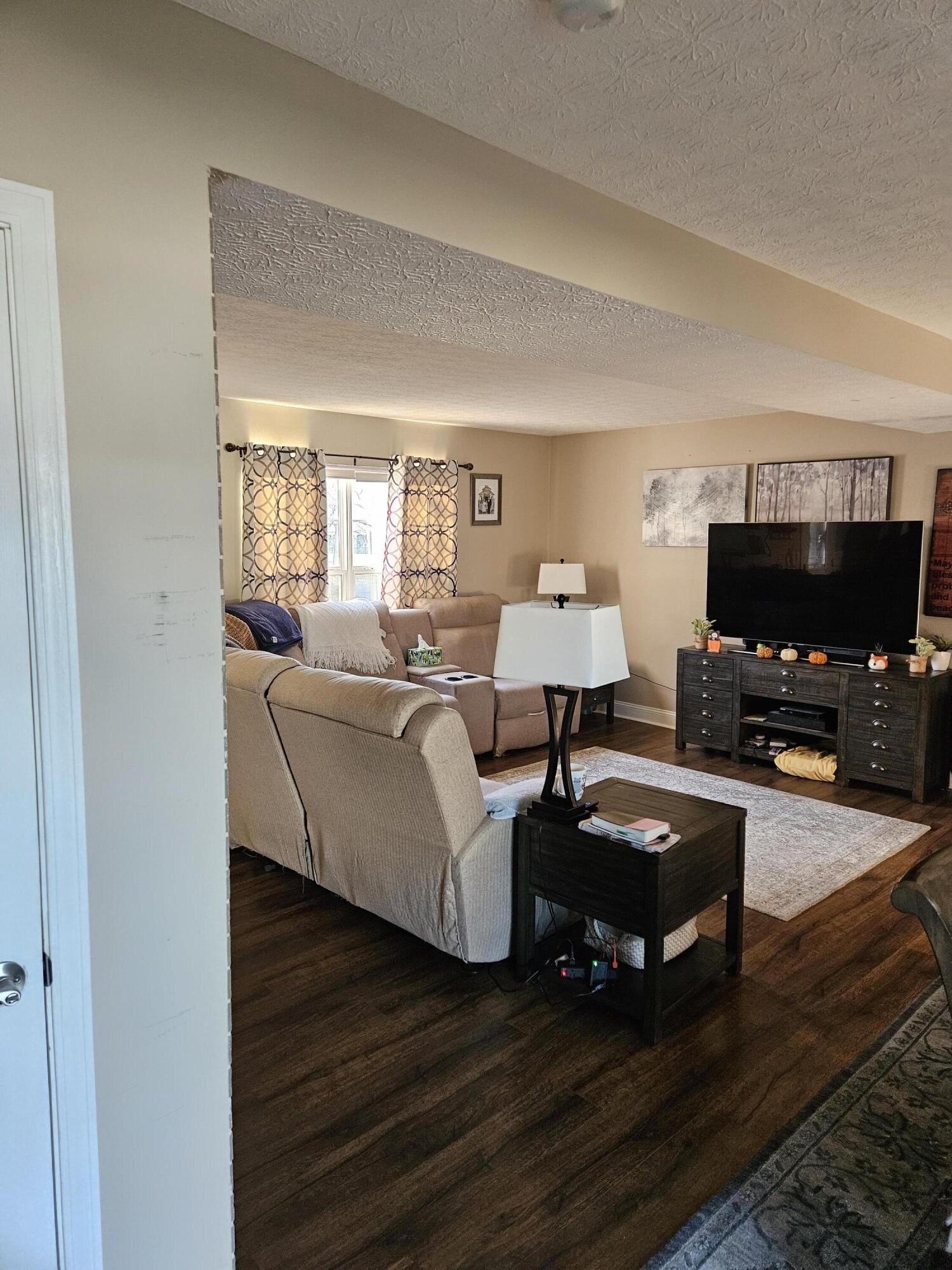 1529 Claudia Lane, Marysville, Ohio 43040