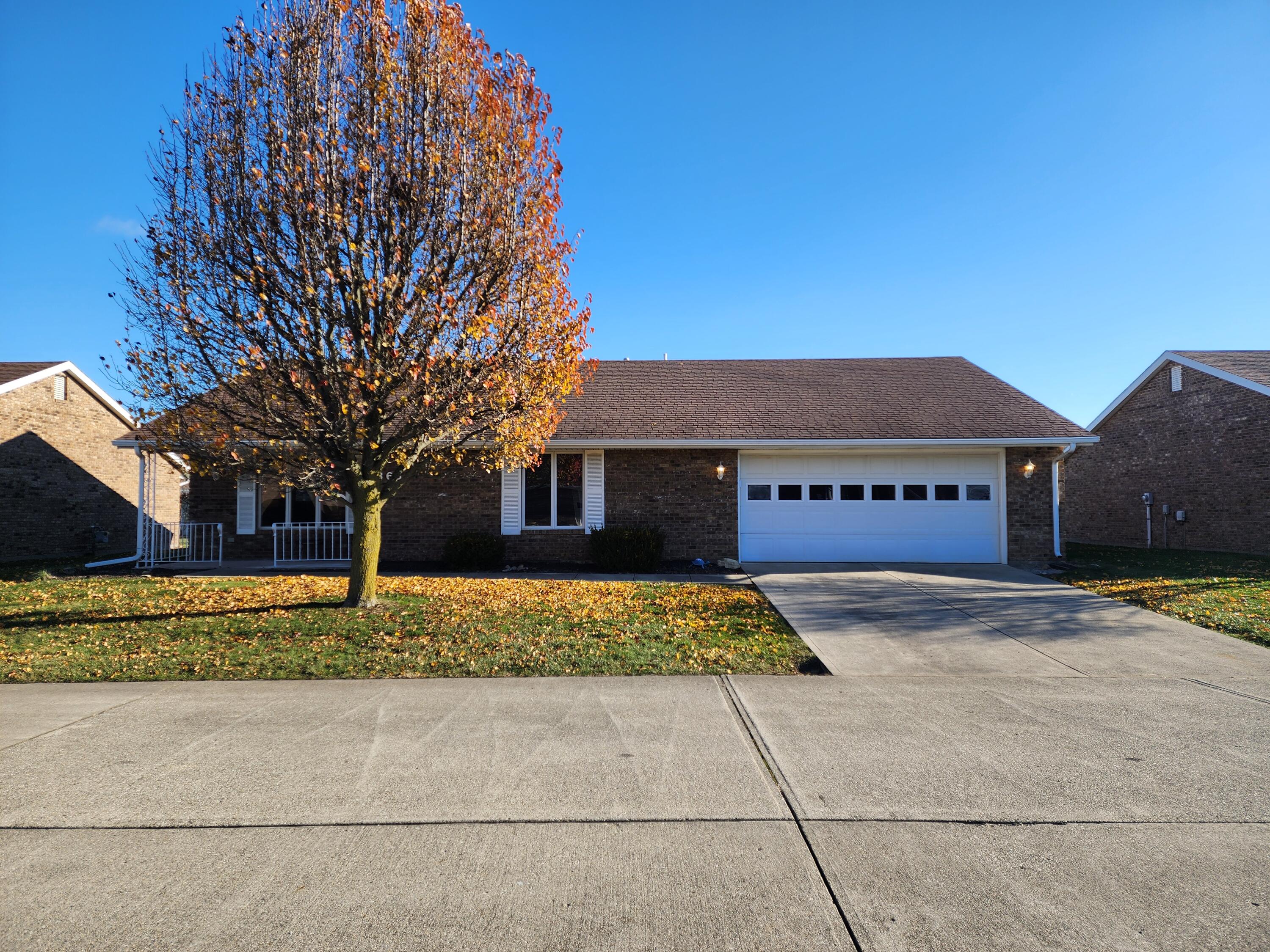 363 Harrington Drive, London, Ohio 43140