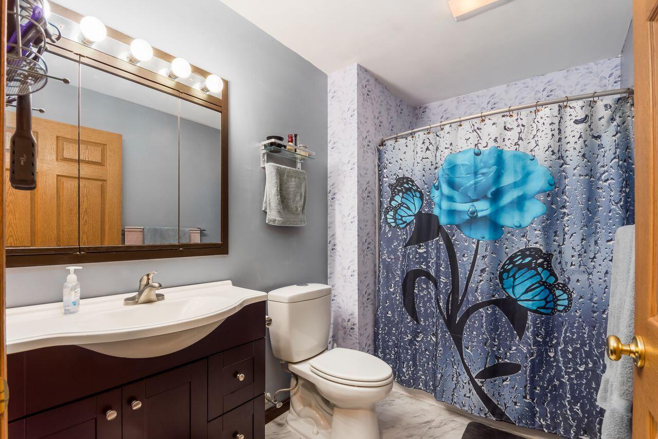 363 Harrington Drive, London, Ohio 43140