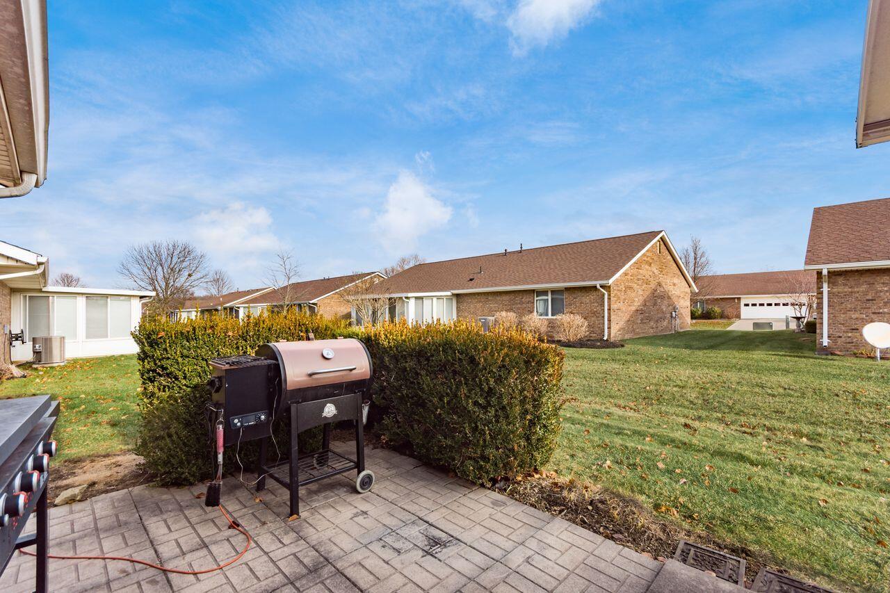 363 Harrington Drive, London, Ohio 43140