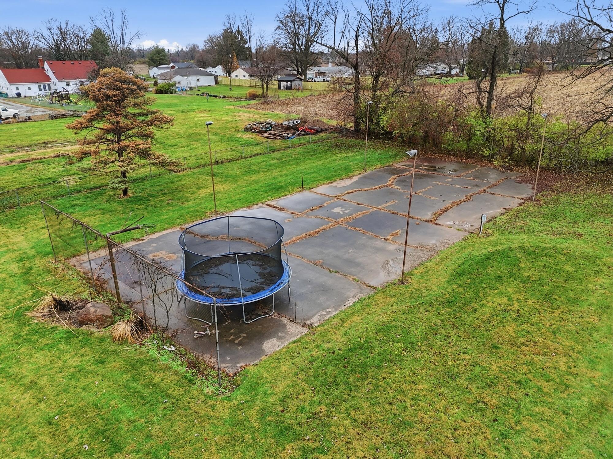 4638 National Road, Springfield, Ohio 45504