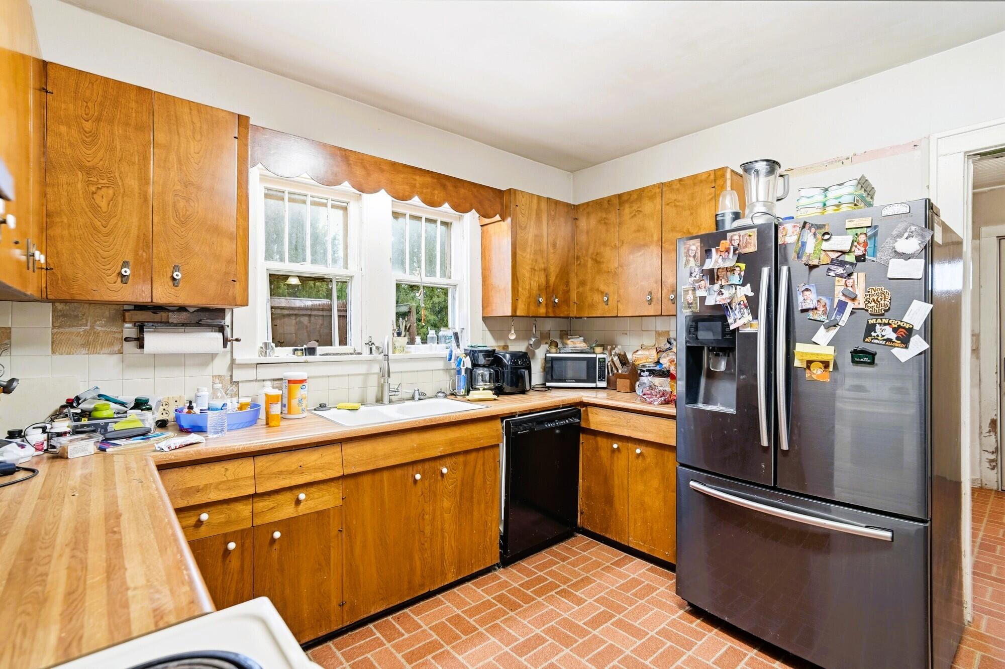 4638 National Road, Springfield, Ohio 45504