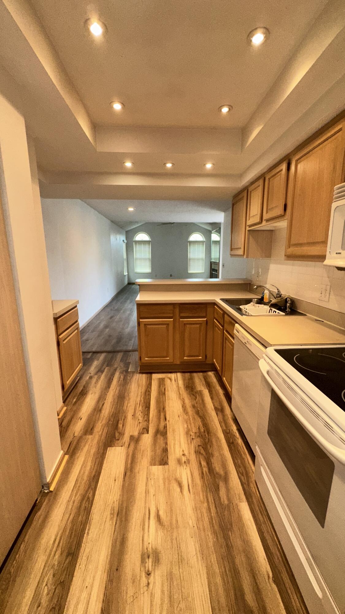 308 Pine Ridge Court, Bellefontaine, Ohio 43311