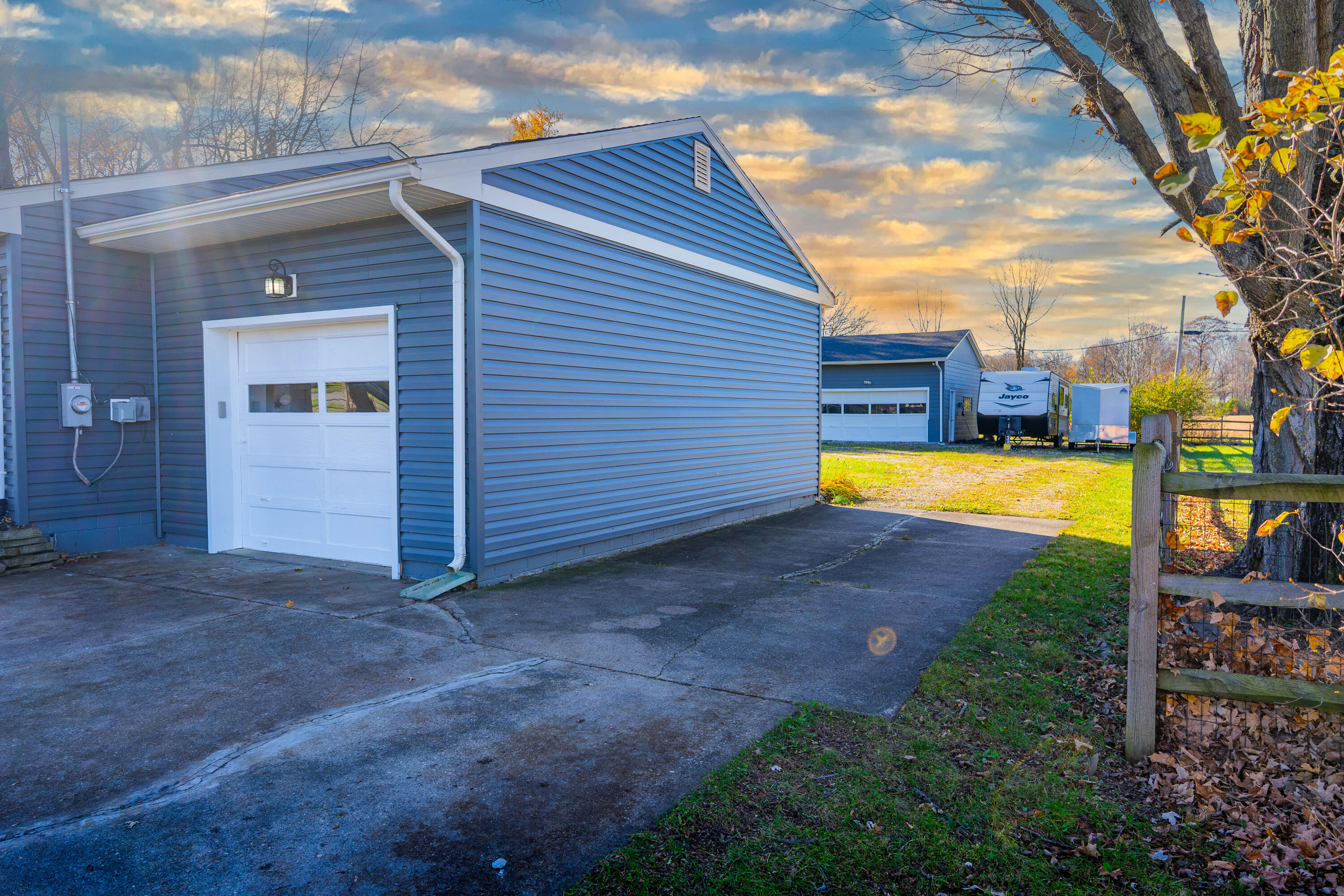 4129 Grange Hall Road, Springfield, Ohio 45504