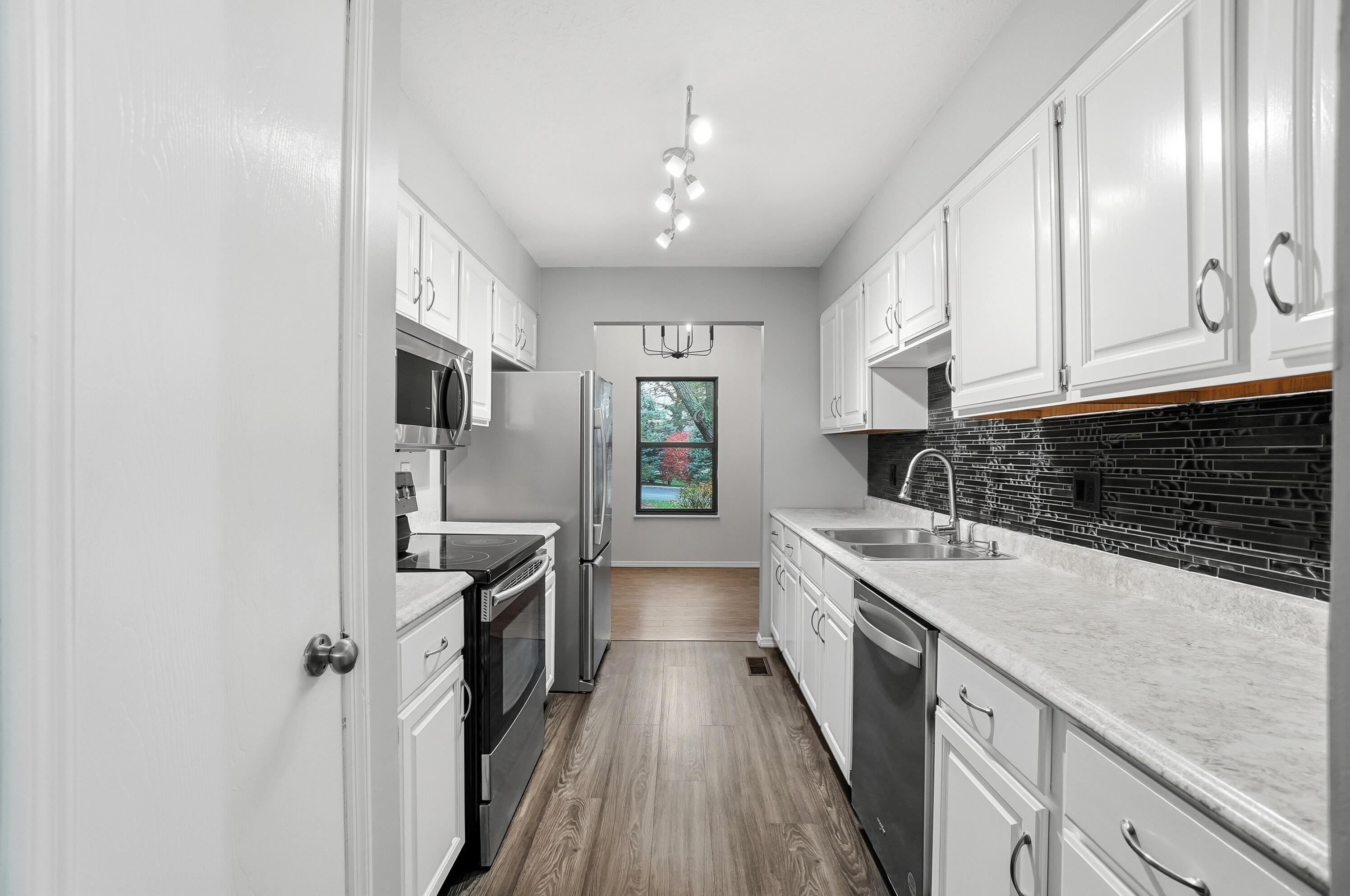 630 Hidden Valley Court, Fairborn, Ohio 45324