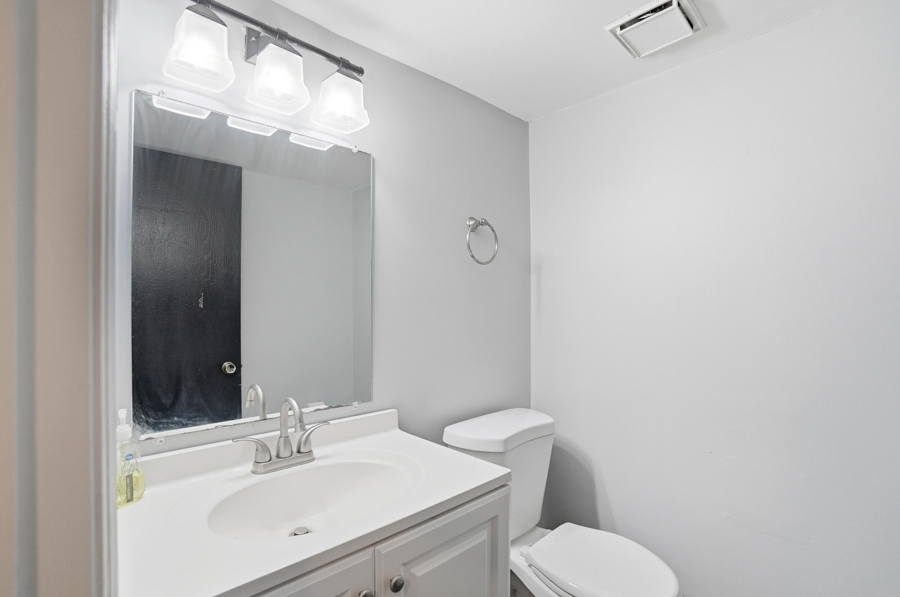 630 Hidden Valley Court, Fairborn, Ohio 45324