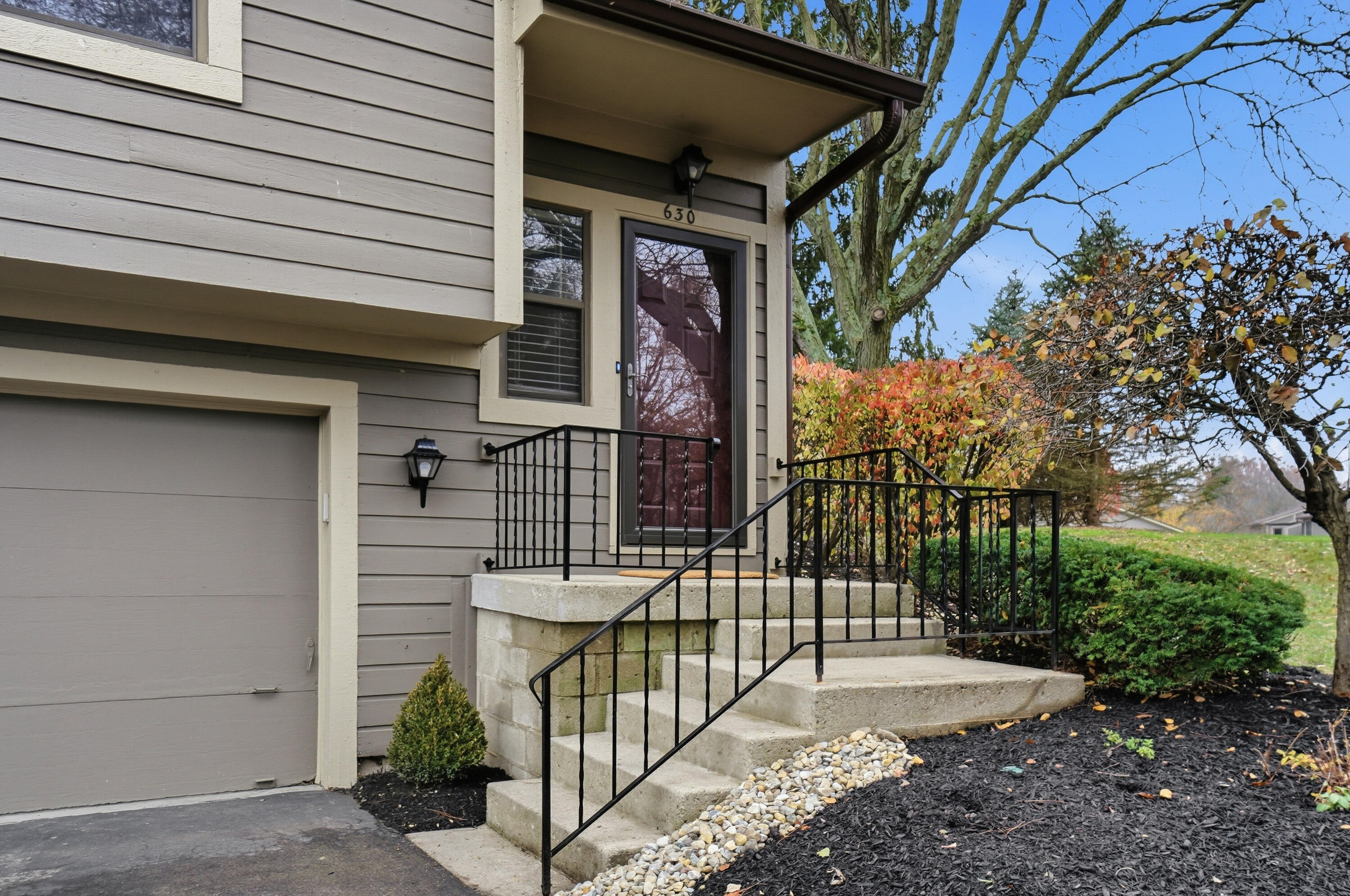 630 Hidden Valley Court, Fairborn, Ohio 45324