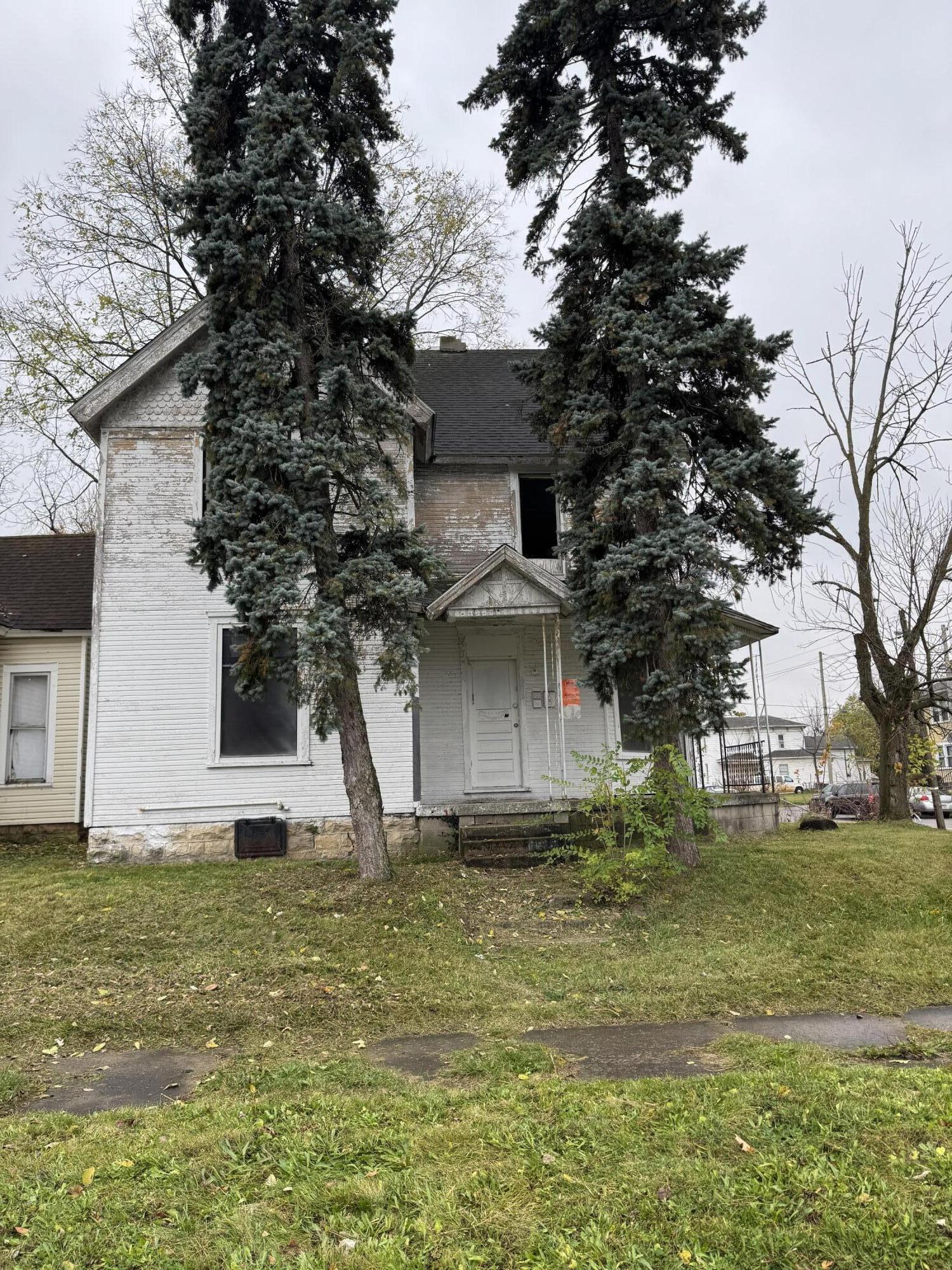 205 Grand Avenue, Springfield, Ohio 45505