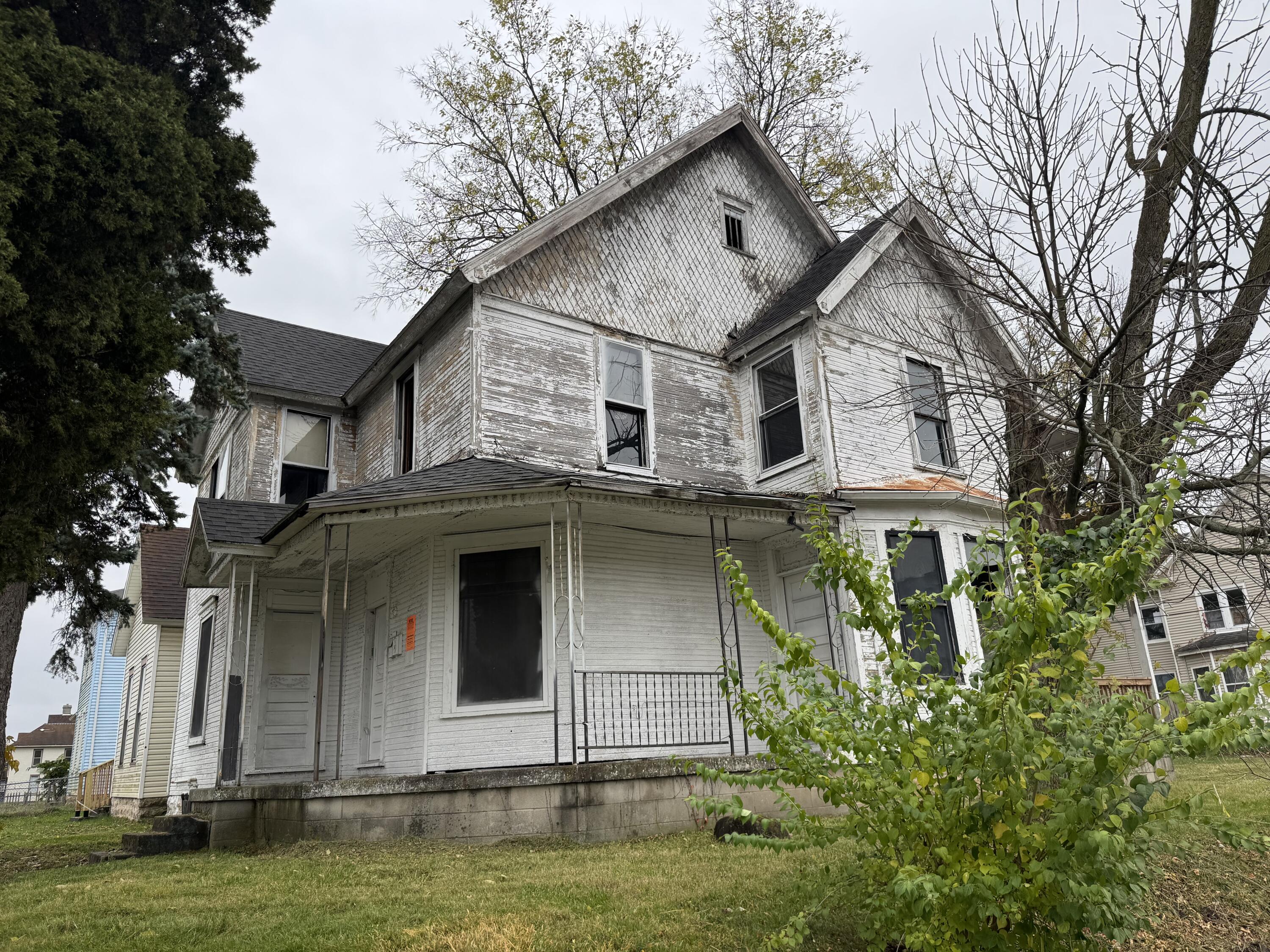 205 Grand Avenue, Springfield, Ohio 45505