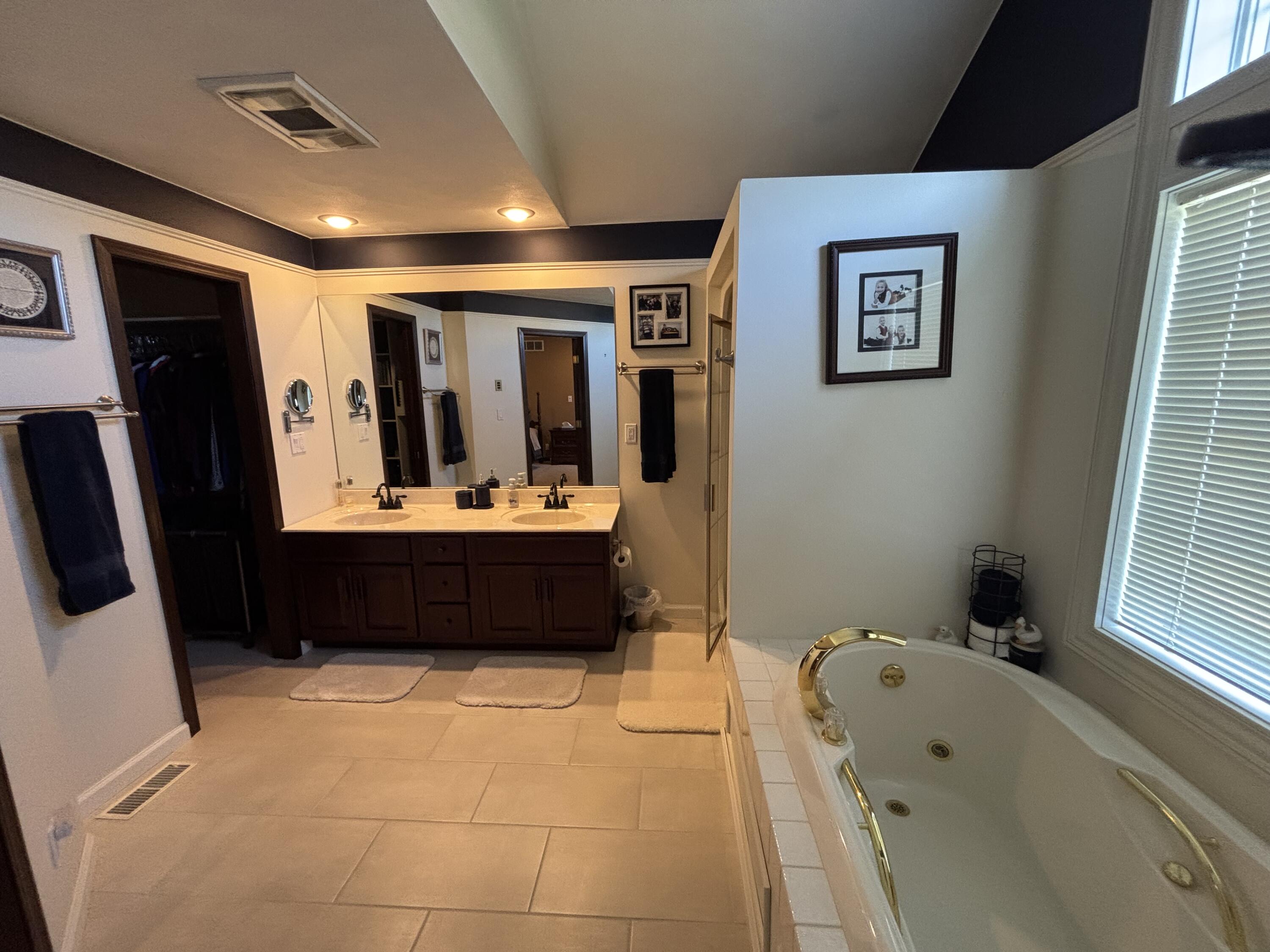 912 Emerald Avenue, Coldwater, Ohio 45828