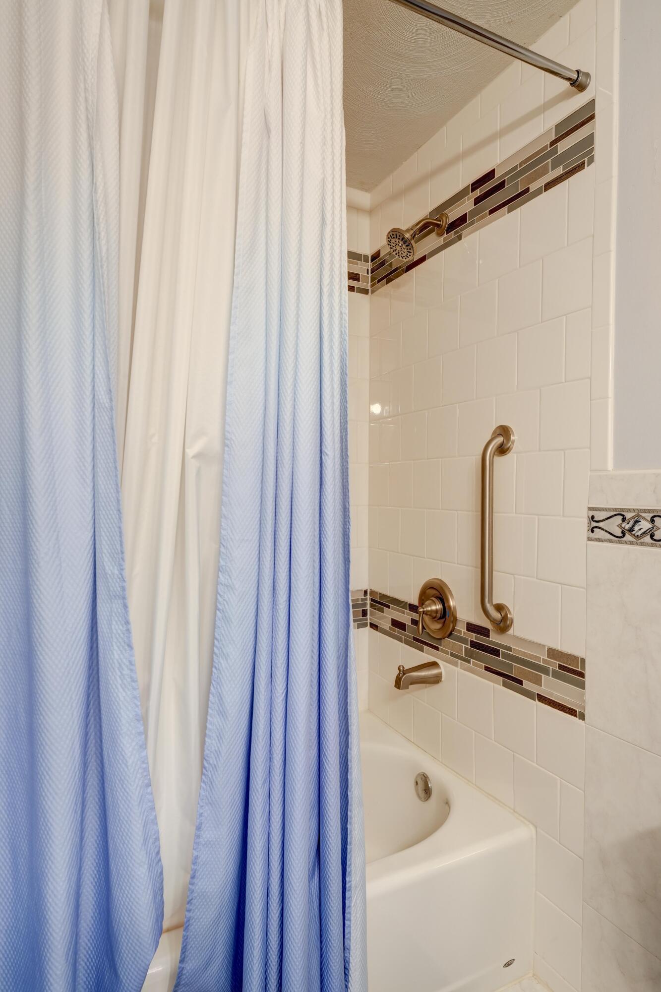 1310 Nottingham Drive, Greenville, Ohio 45331