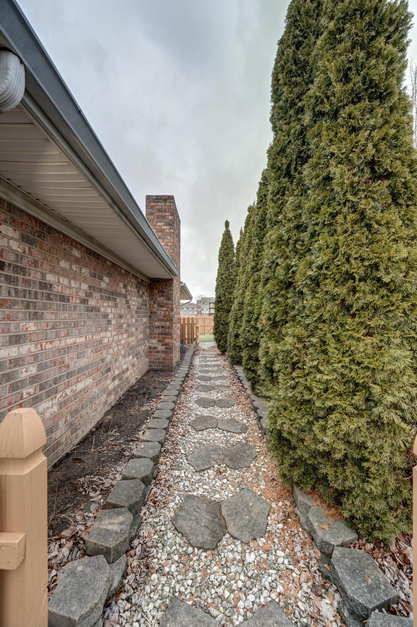 1310 Nottingham Drive, Greenville, Ohio 45331