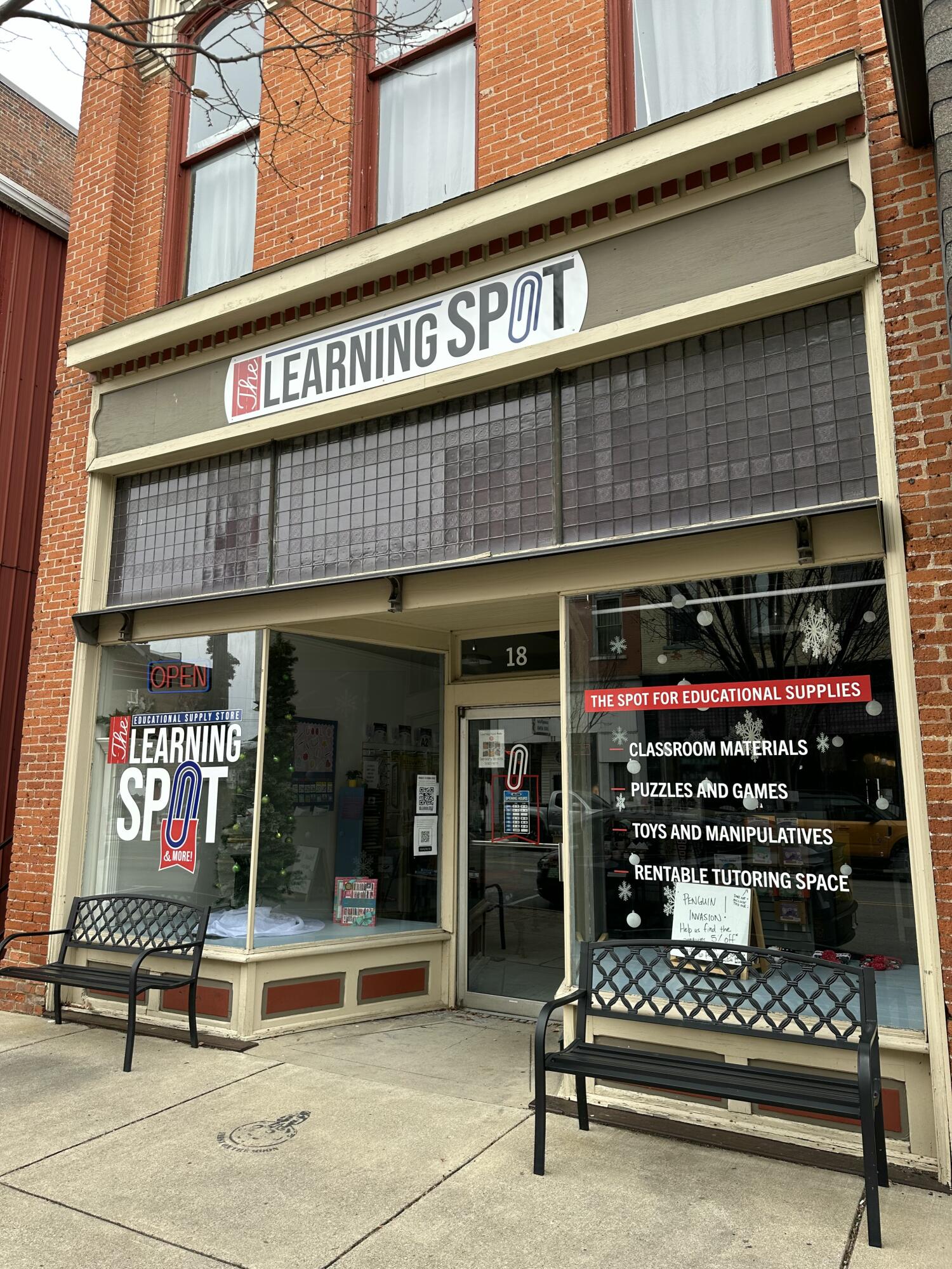 18 Auglaize Street, Wapakoneta, Ohio 45895