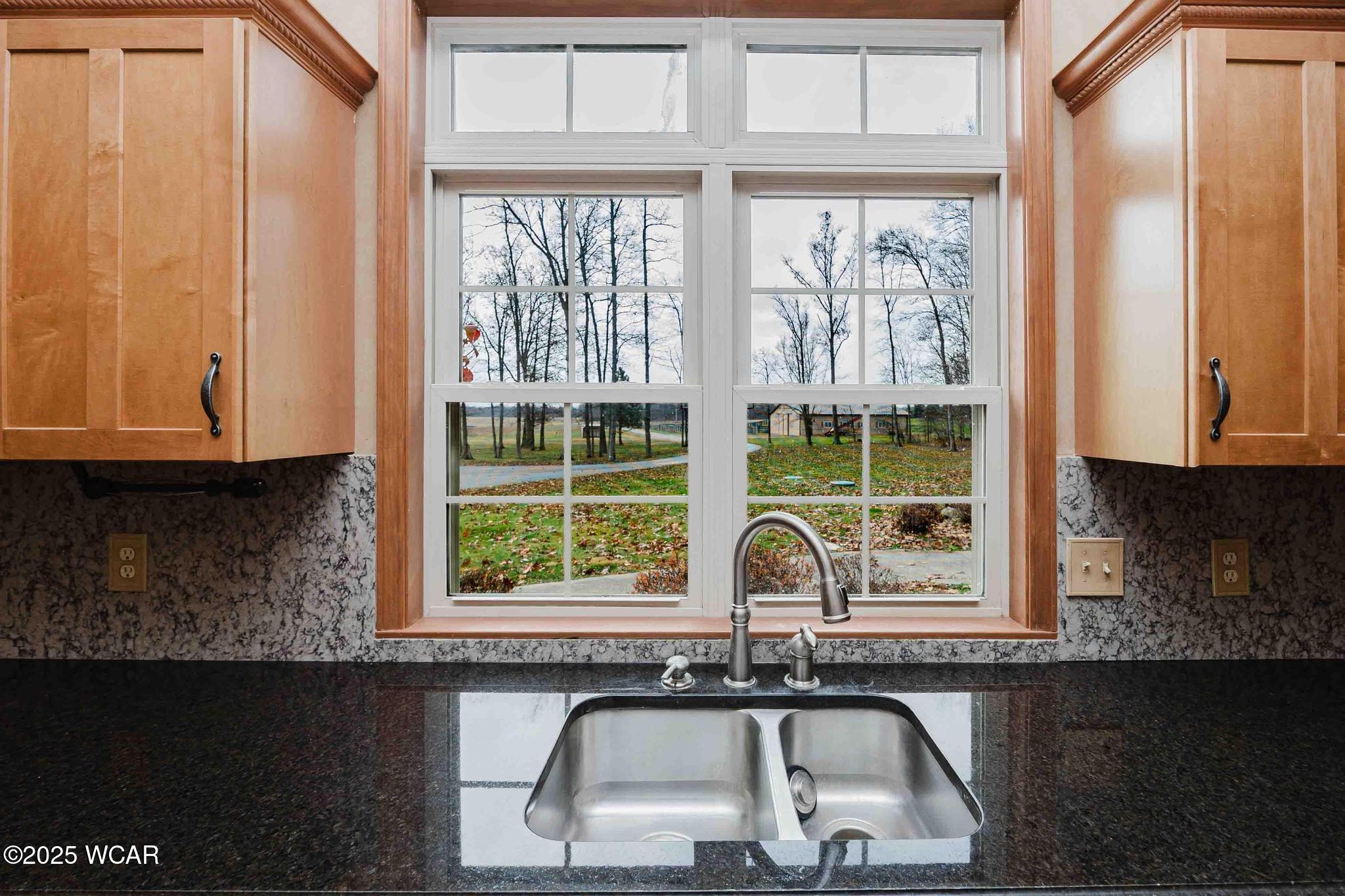 3600 Township Road 27, Bluffton, Ohio