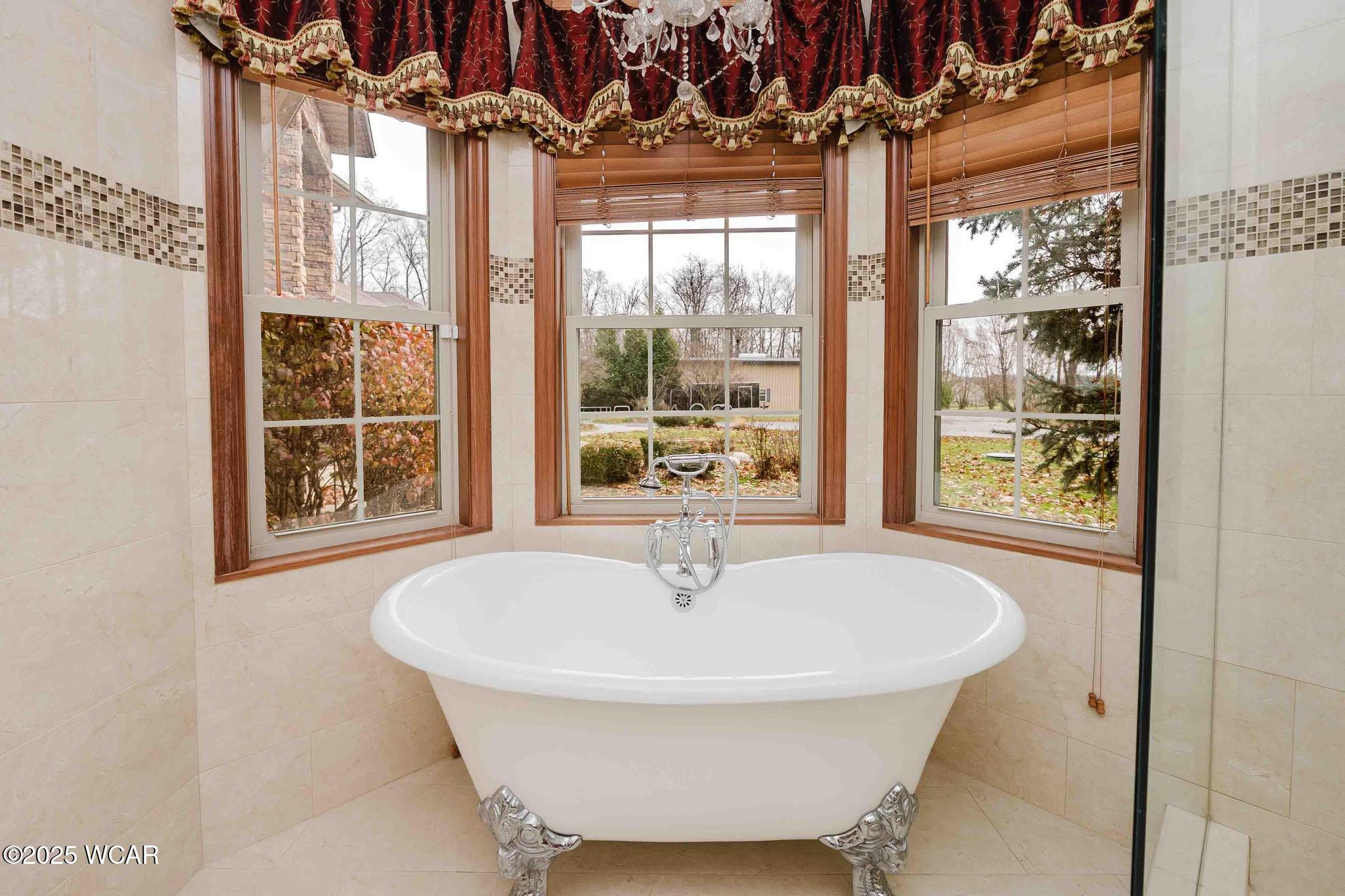 3600 Township Road 27, Bluffton, Ohio