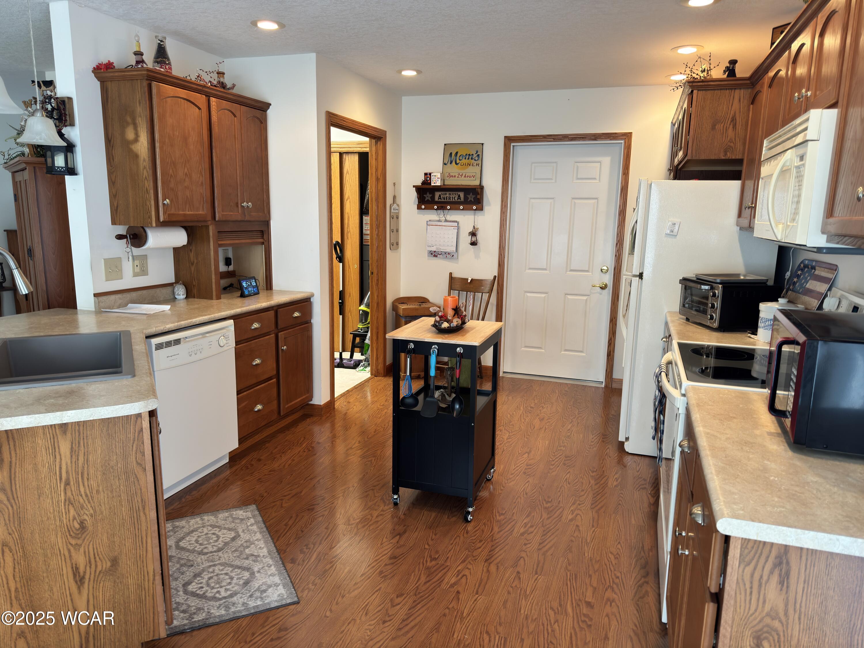 1028 Stonegate Court, Wapakoneta, Ohio