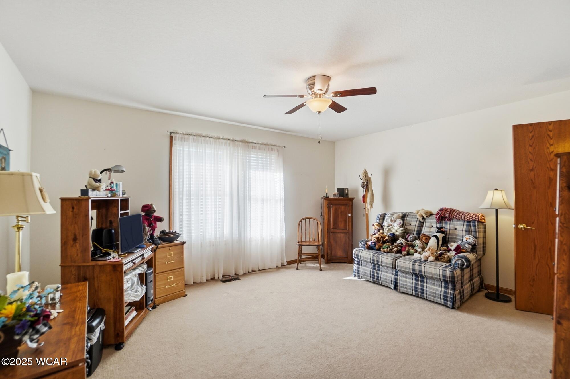 1028 Stonegate Court, Wapakoneta, Ohio