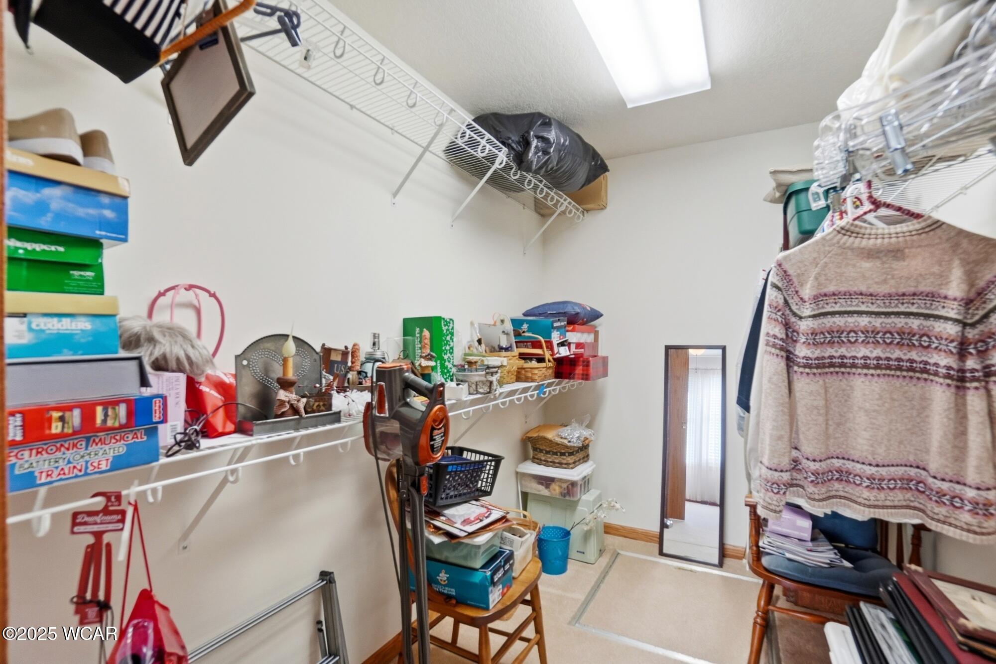 1028 Stonegate Court, Wapakoneta, Ohio