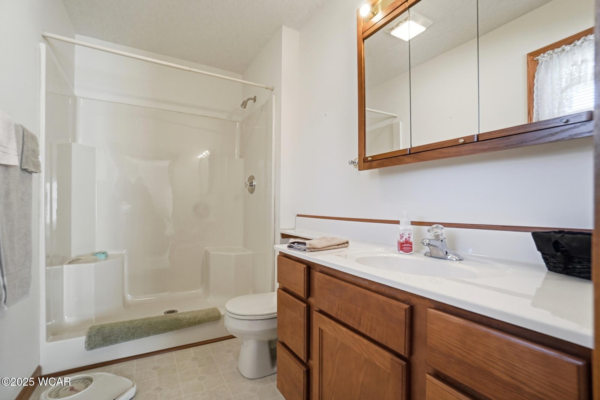 1028 Stonegate Court, Wapakoneta, Ohio