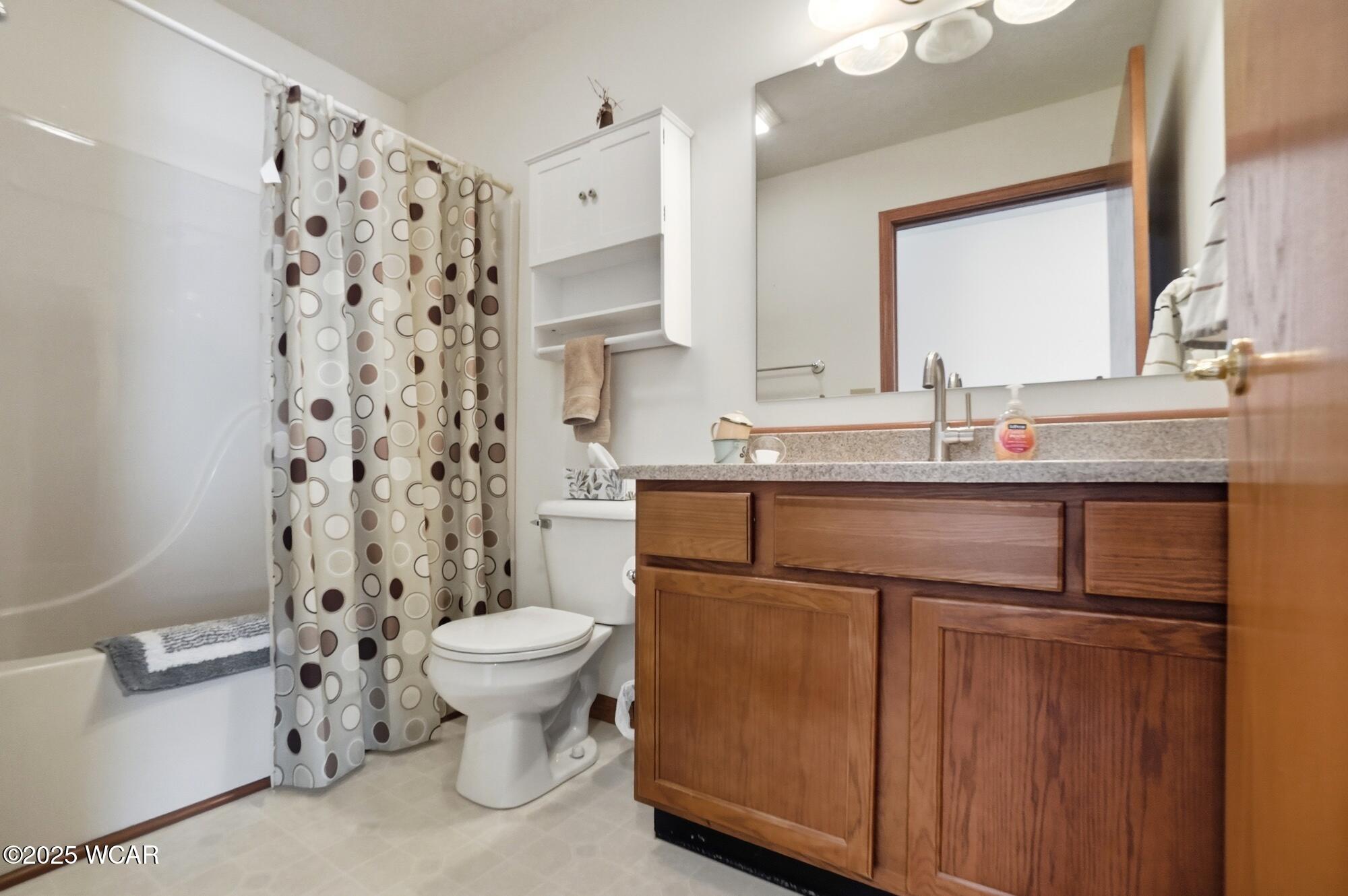 1028 Stonegate Court, Wapakoneta, Ohio