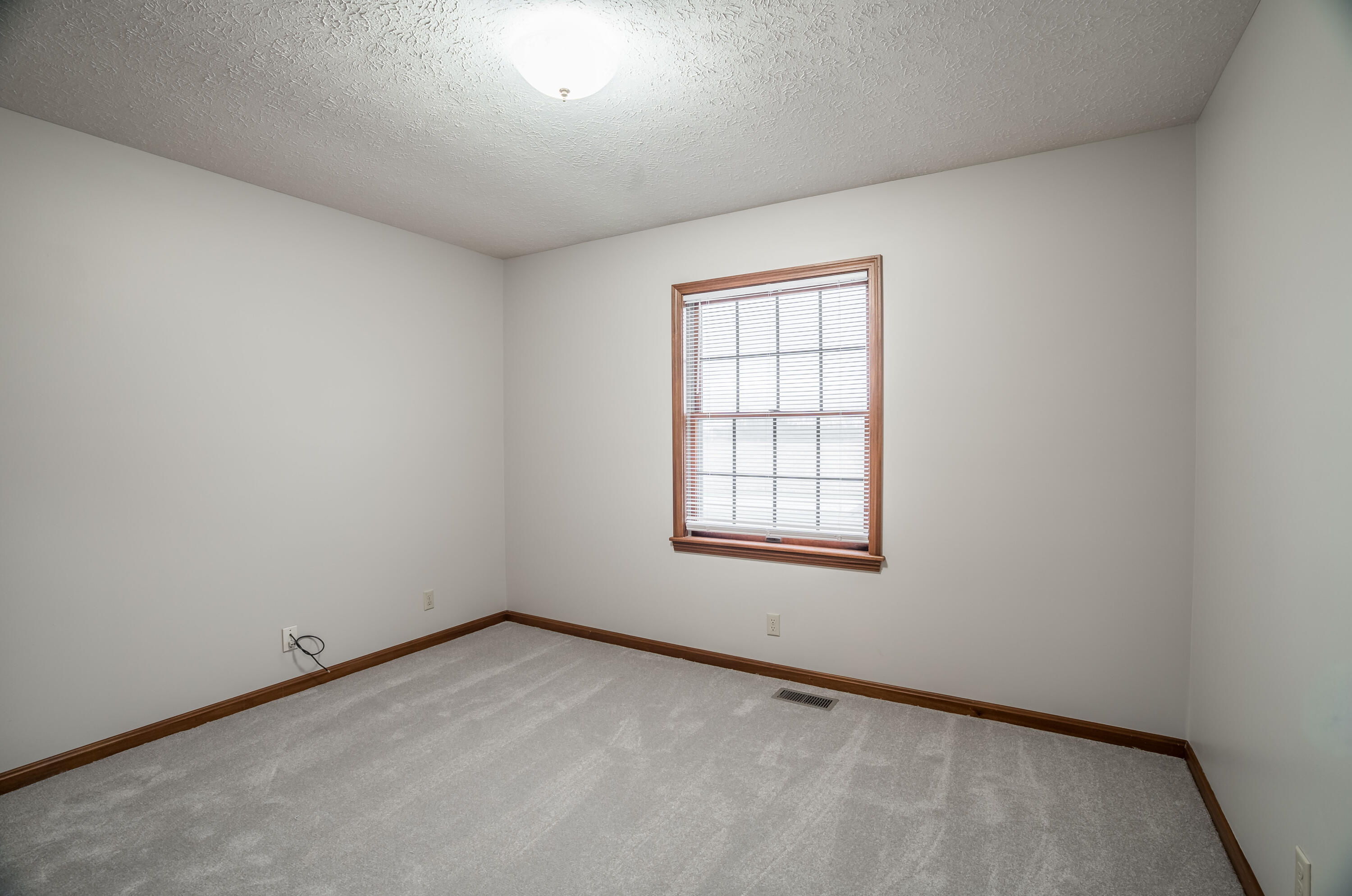 830 Pinehurst Drive, Tipp City, Ohio 45371