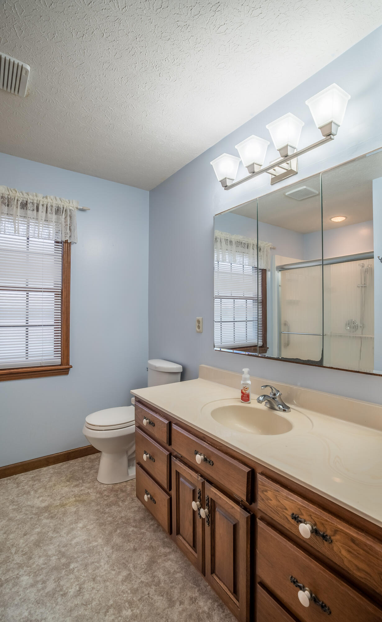 830 Pinehurst Drive, Tipp City, Ohio 45371