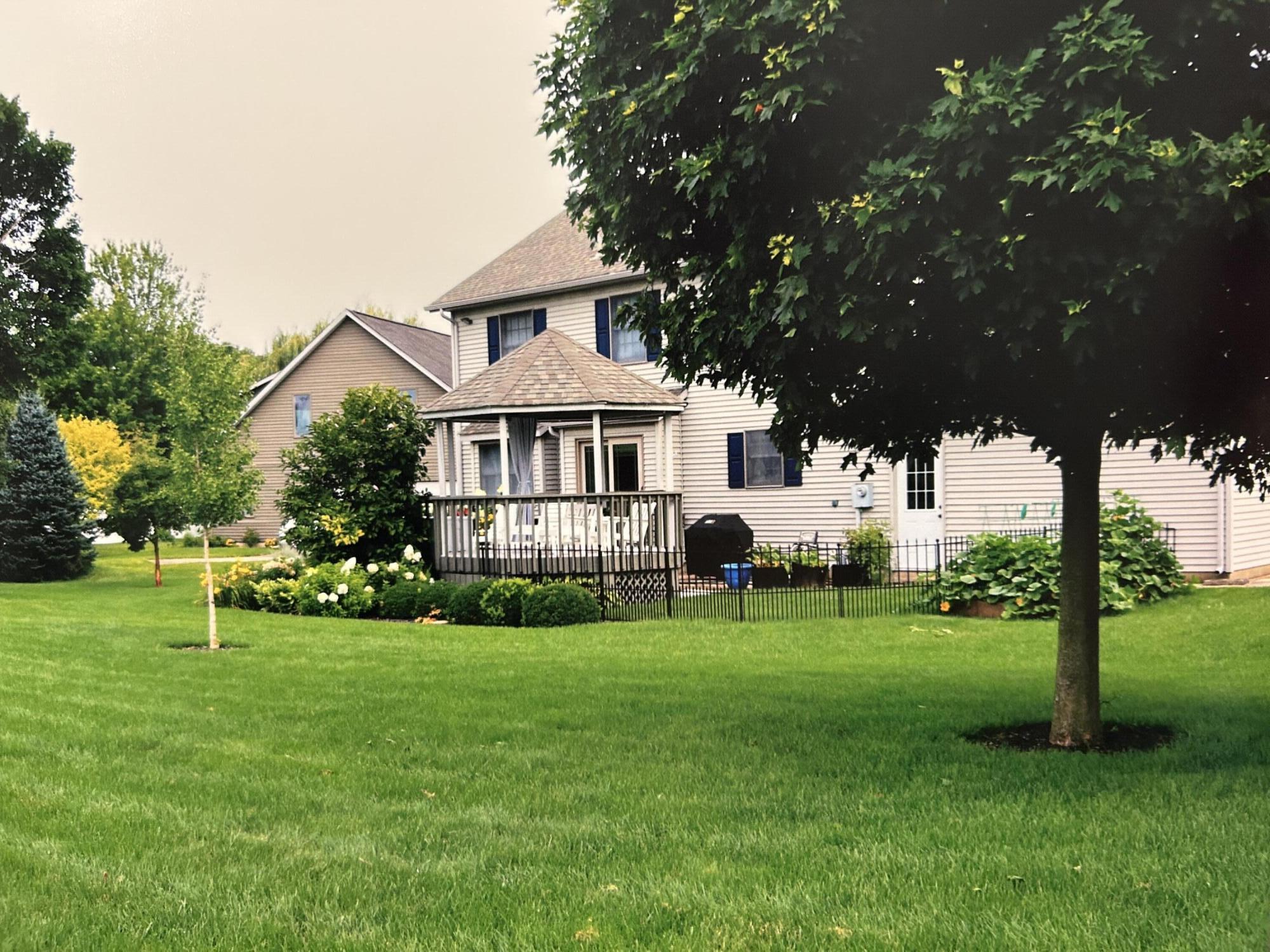 830 Pinehurst Drive, Tipp City, Ohio 45371