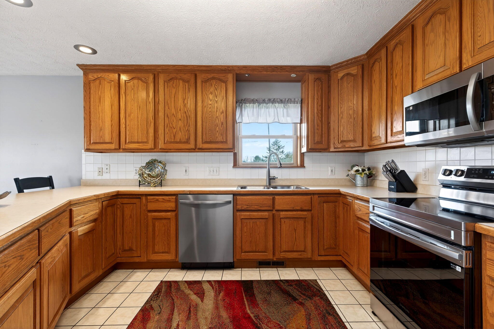 11501 Zeller Drive, New Carlisle, Ohio 45344