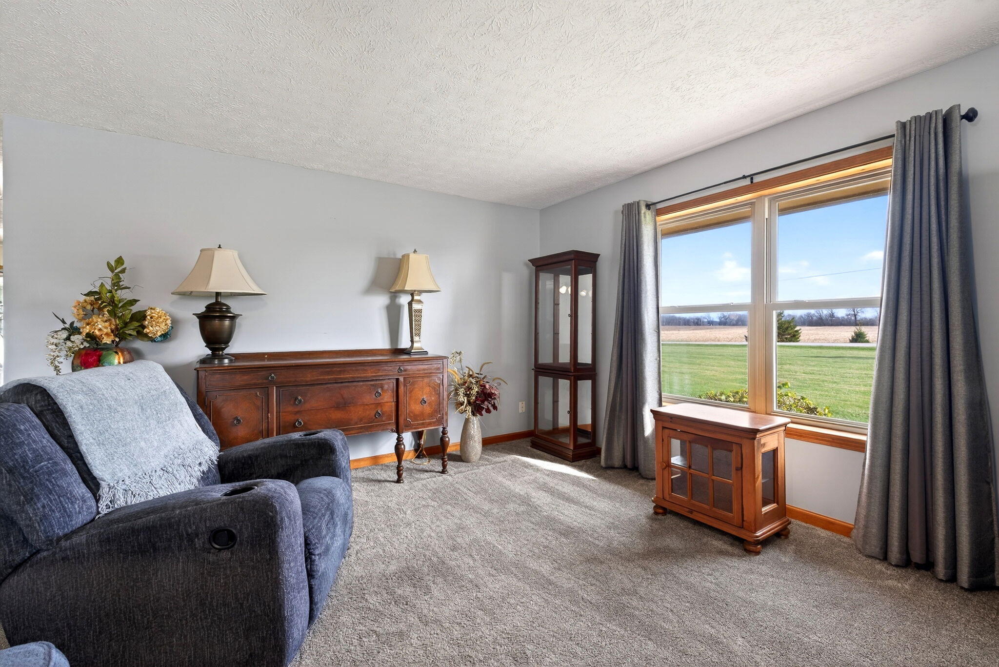 11501 Zeller Drive, New Carlisle, Ohio 45344