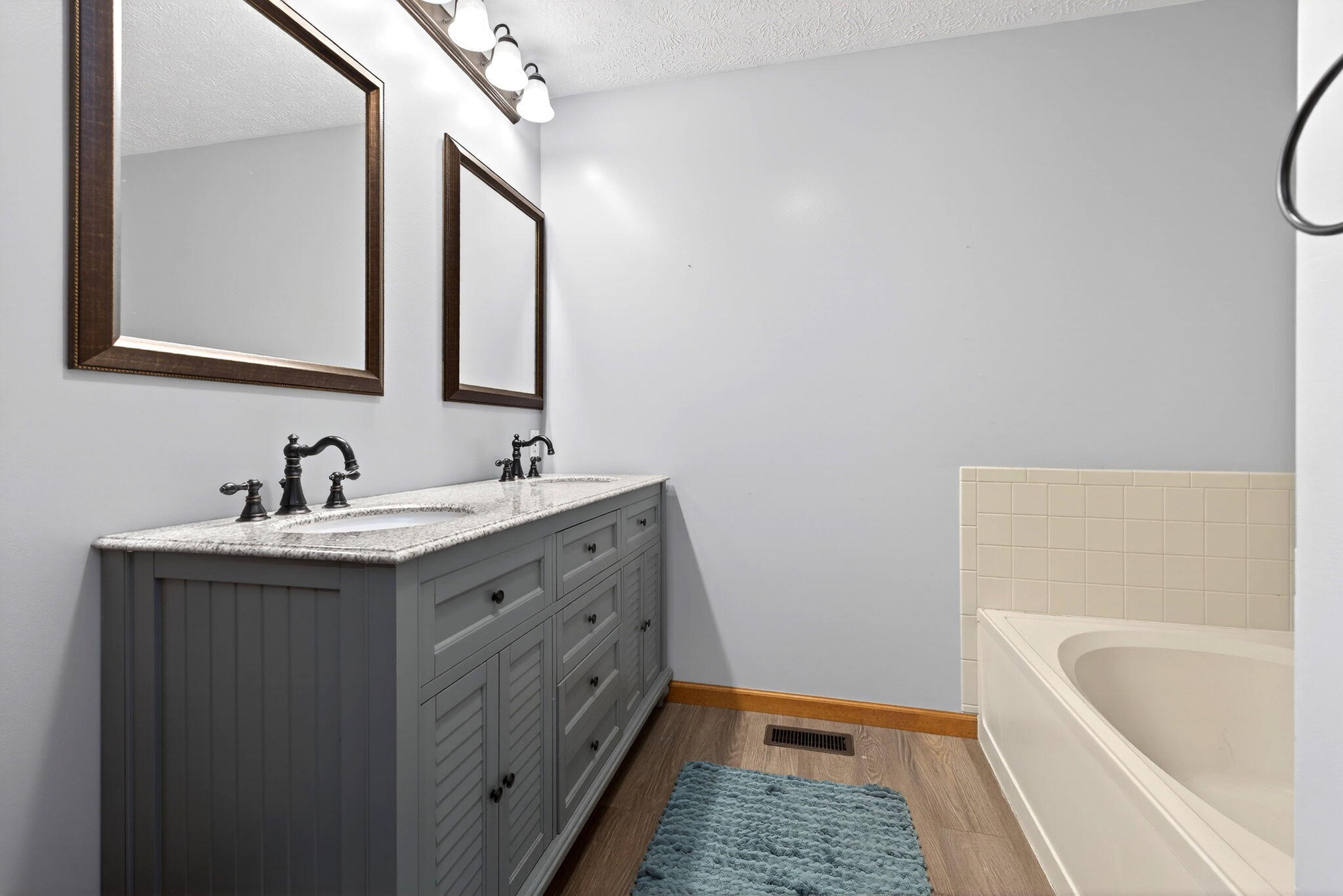 11501 Zeller Drive, New Carlisle, Ohio 45344