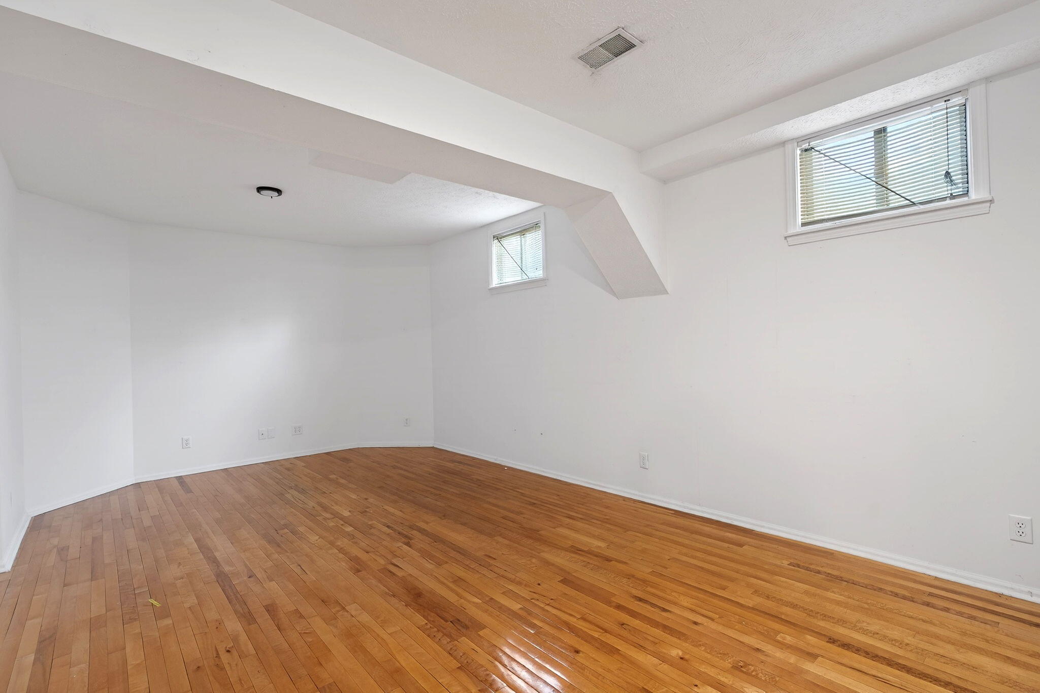 11501 Zeller Drive, New Carlisle, Ohio 45344