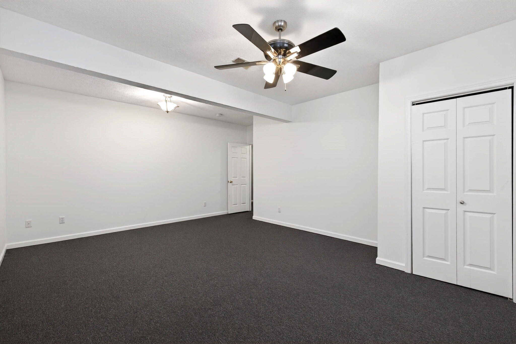 11501 Zeller Drive, New Carlisle, Ohio 45344