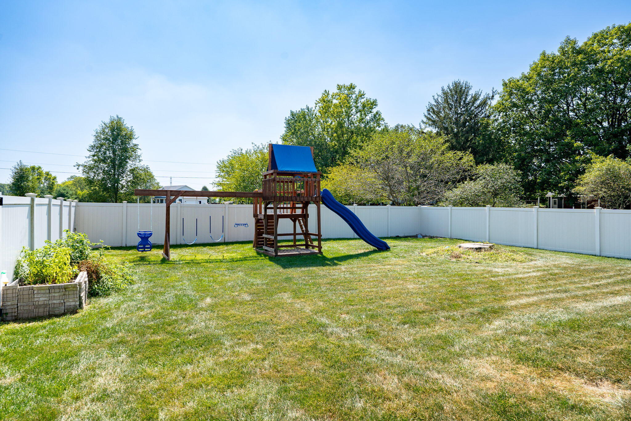 11501 Zeller Drive, New Carlisle, Ohio 45344