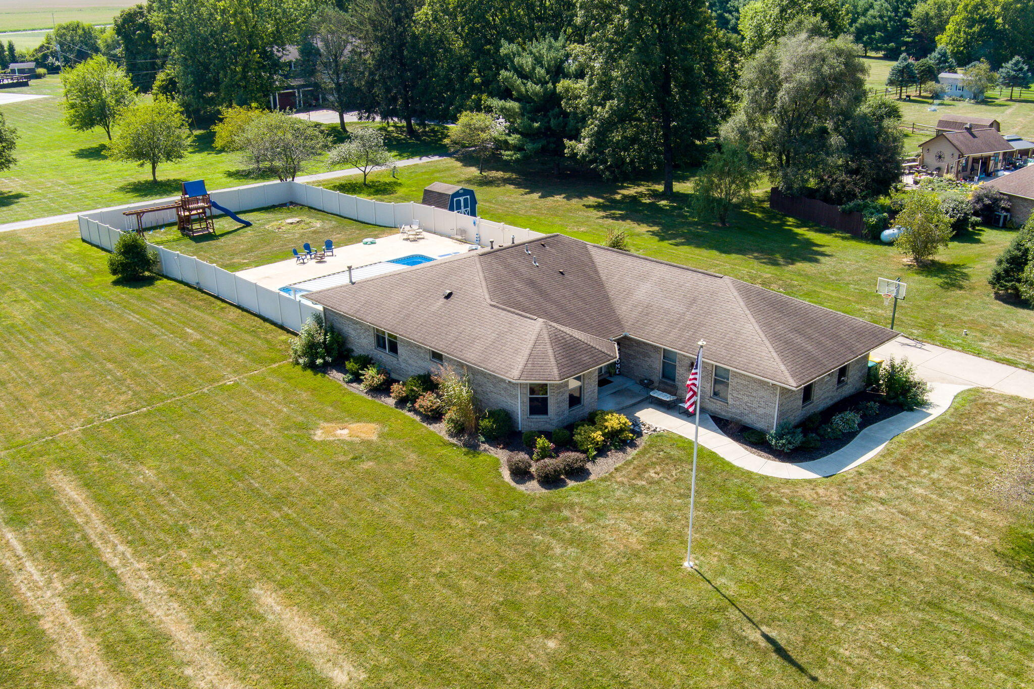 11501 Zeller Drive, New Carlisle, Ohio 45344