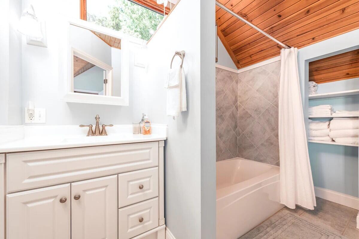 7889 Park Drive, Russells Point, Ohio 43348