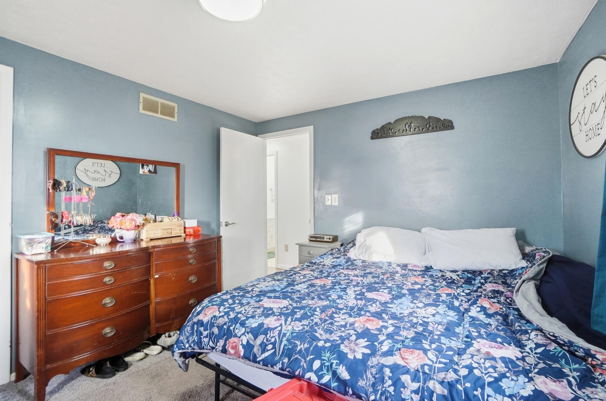 1731 Elaina Drive, Springfield, Ohio 45503