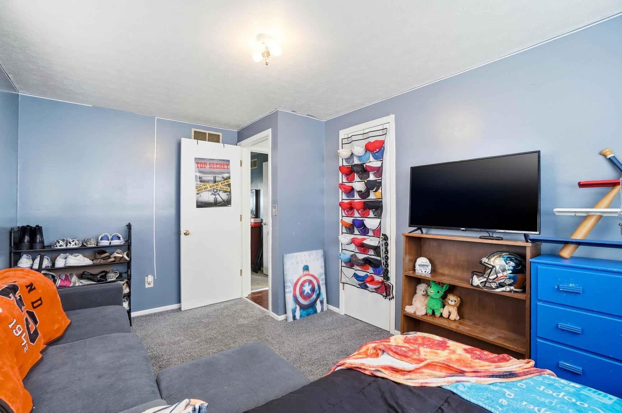 1731 Elaina Drive, Springfield, Ohio 45503